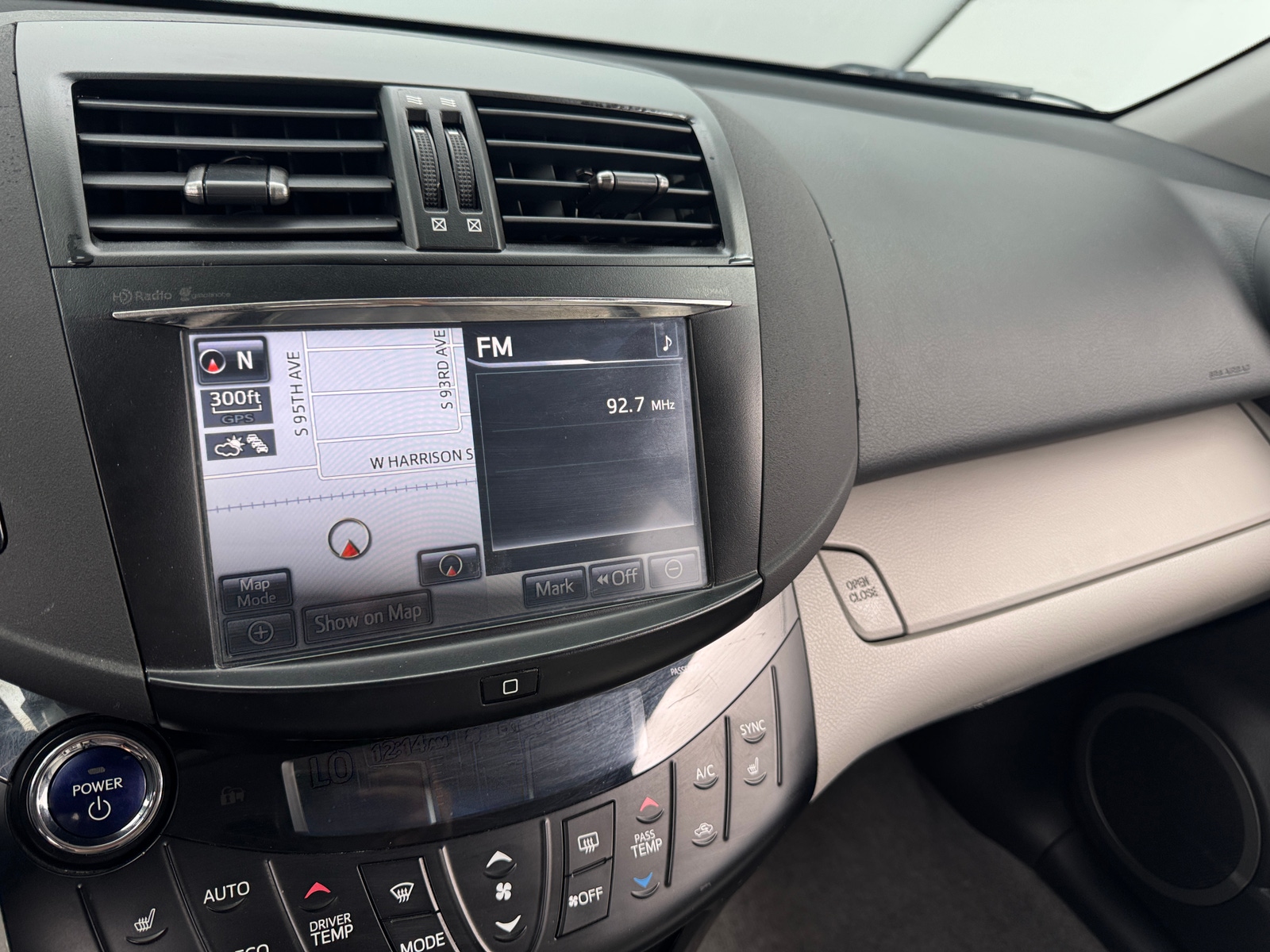 Thumbnail: 2014 Toyota RAV4 - 4