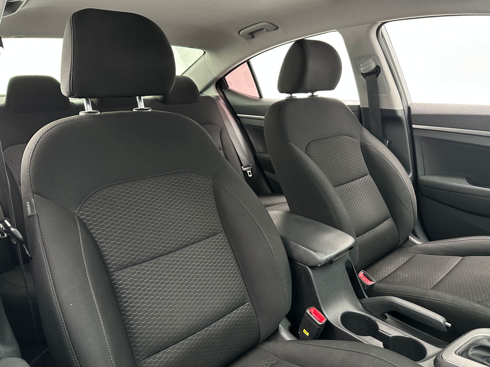 Thumbnail: 2019 Hyundai Elantra - 2