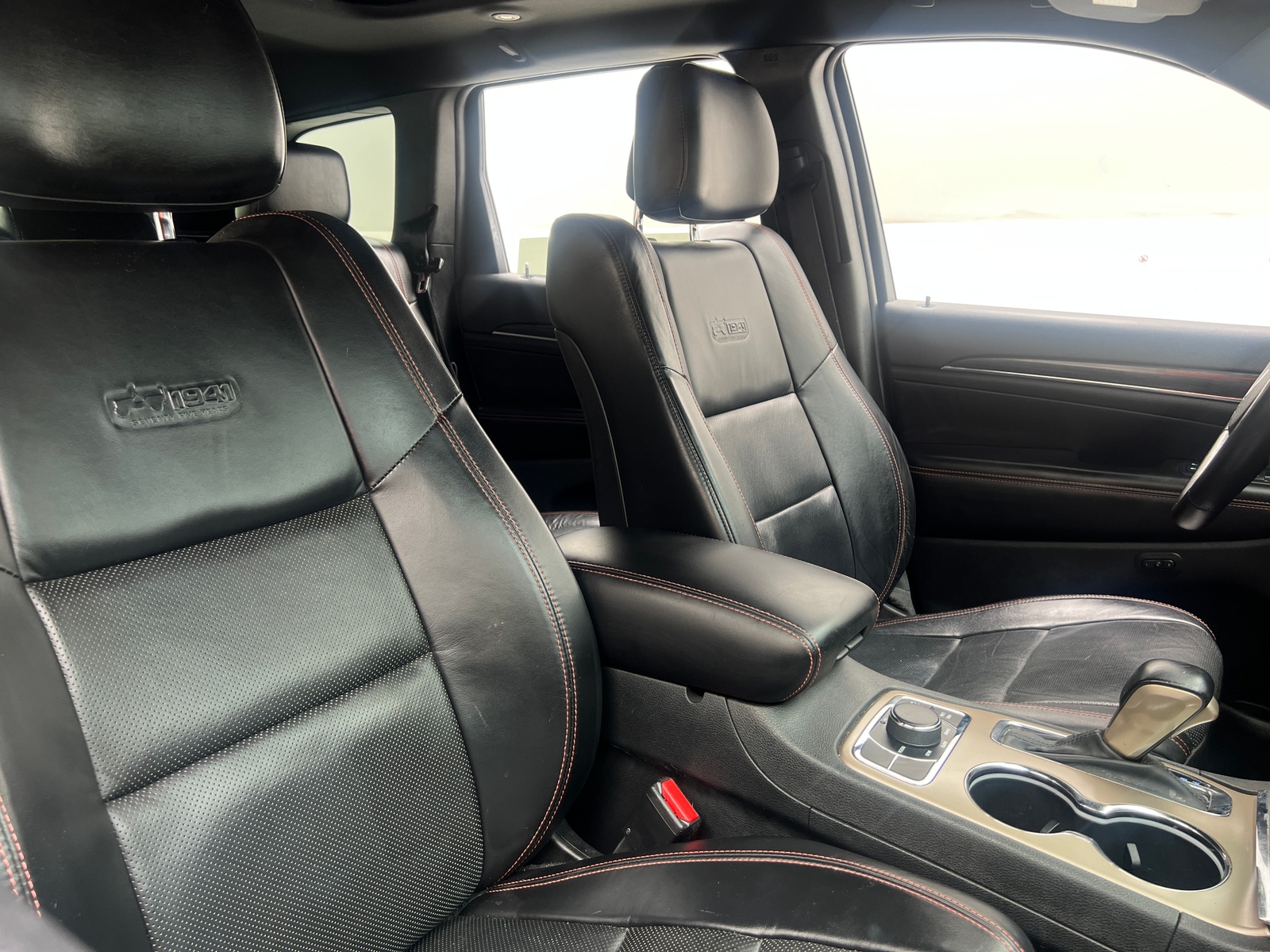 Thumbnail: 2017 Jeep Grand Cherokee - 2