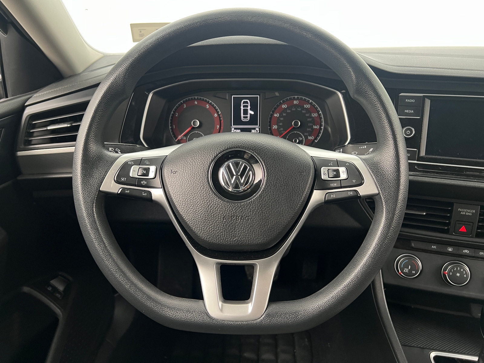 Thumbnail: 2021 Volkswagen Jetta - 5