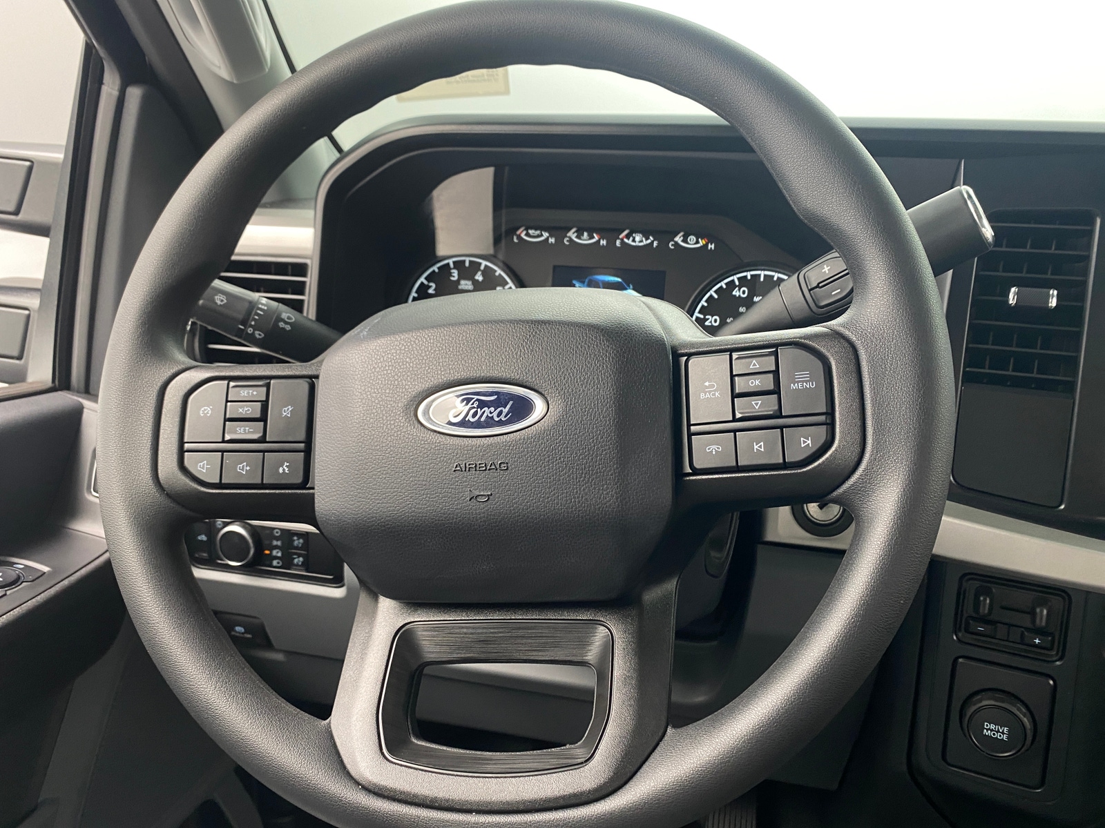 Thumbnail: 2024 Ford Econoline - 5