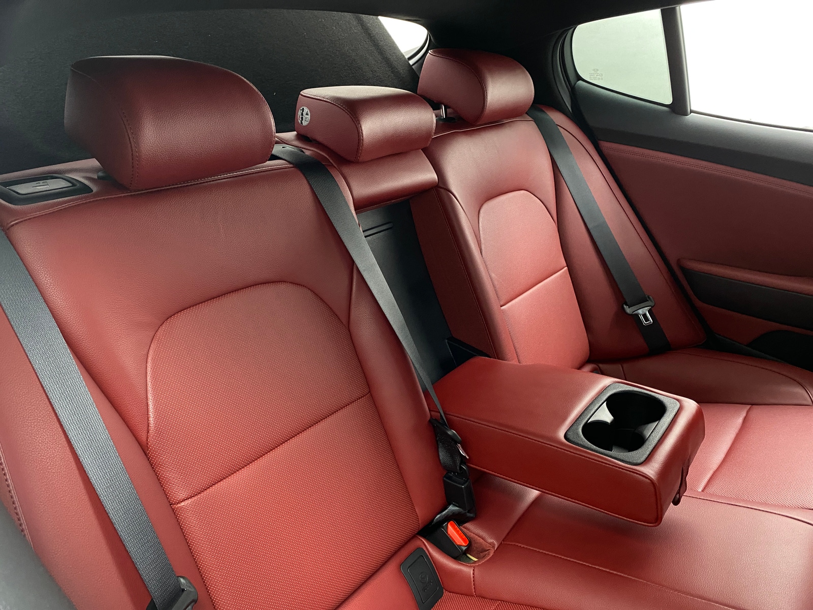 Thumbnail: 2020 Kia Stinger - 5