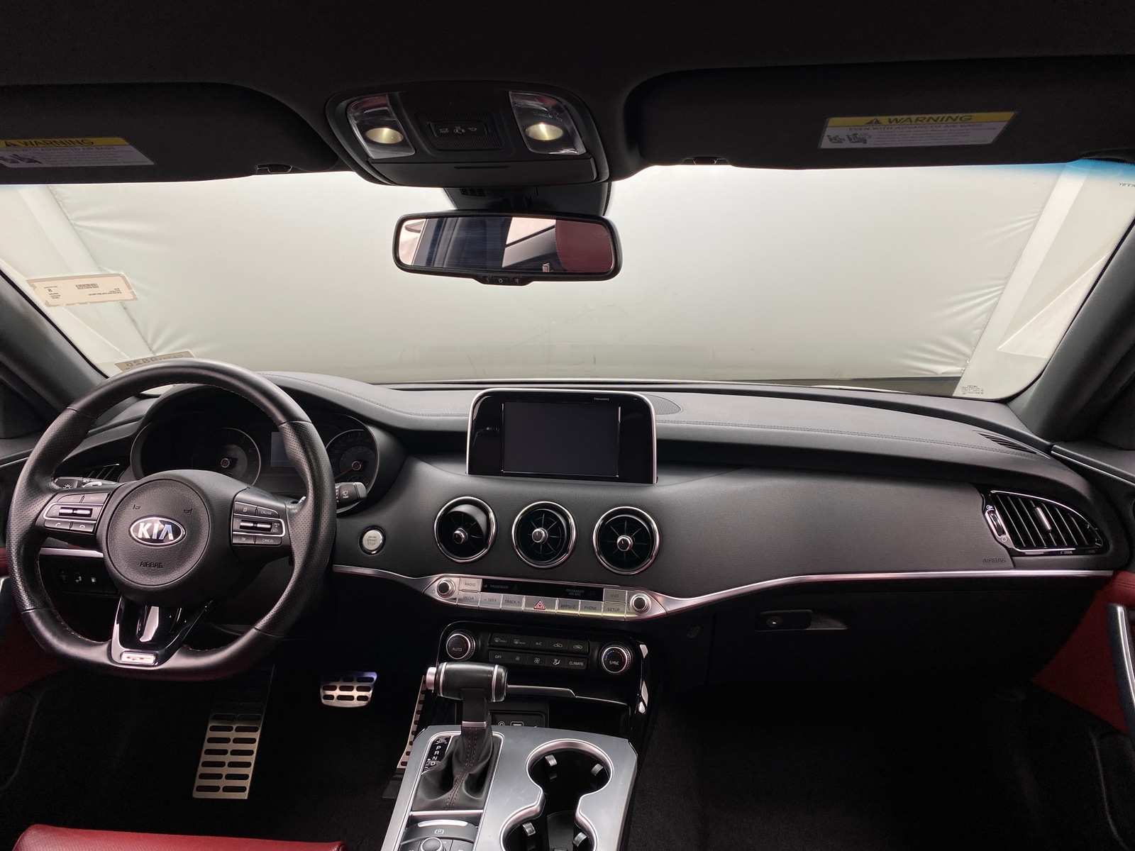 Thumbnail: 2020 Kia Stinger - 2