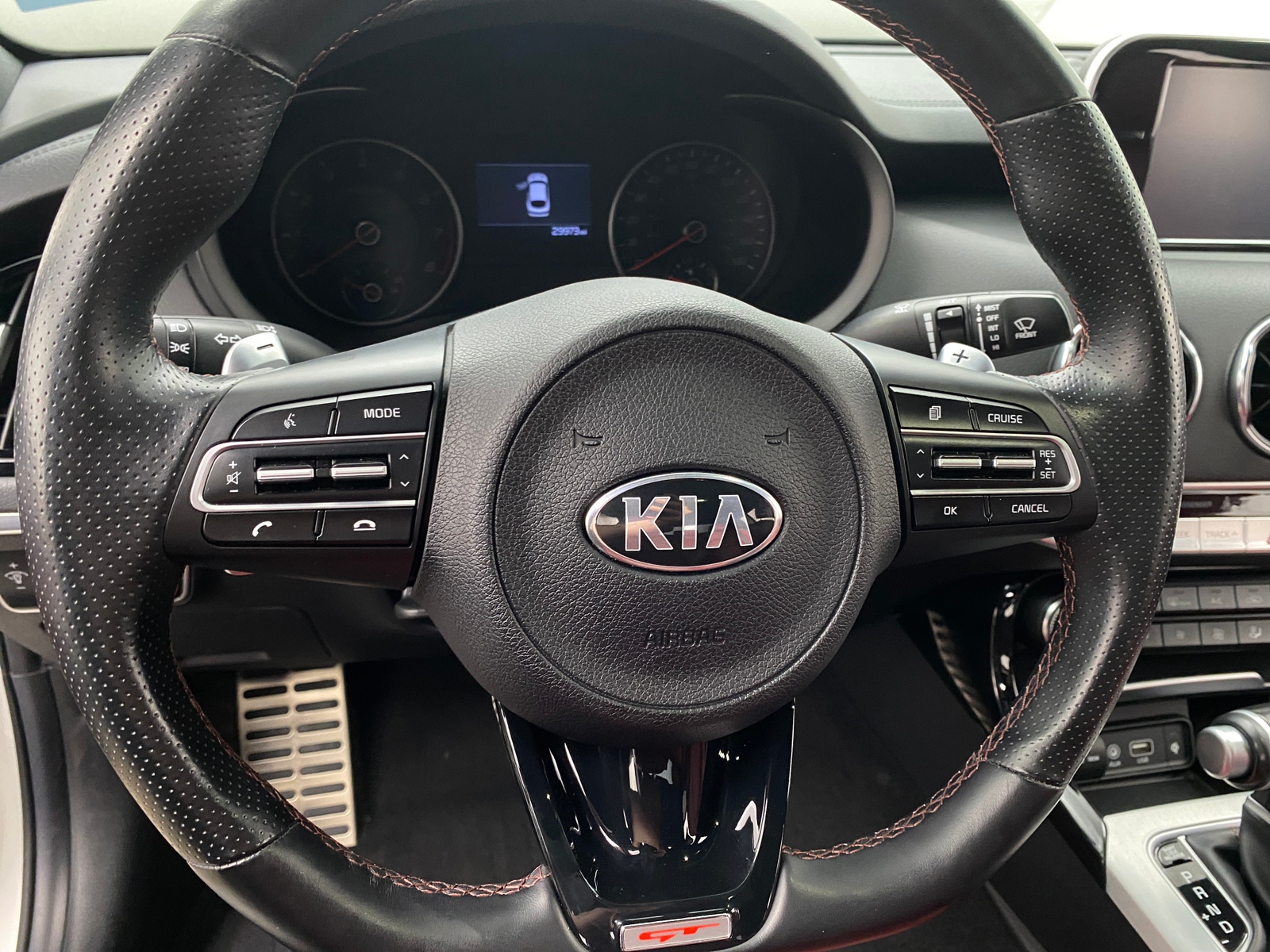 Thumbnail: 2020 Kia Stinger - 4