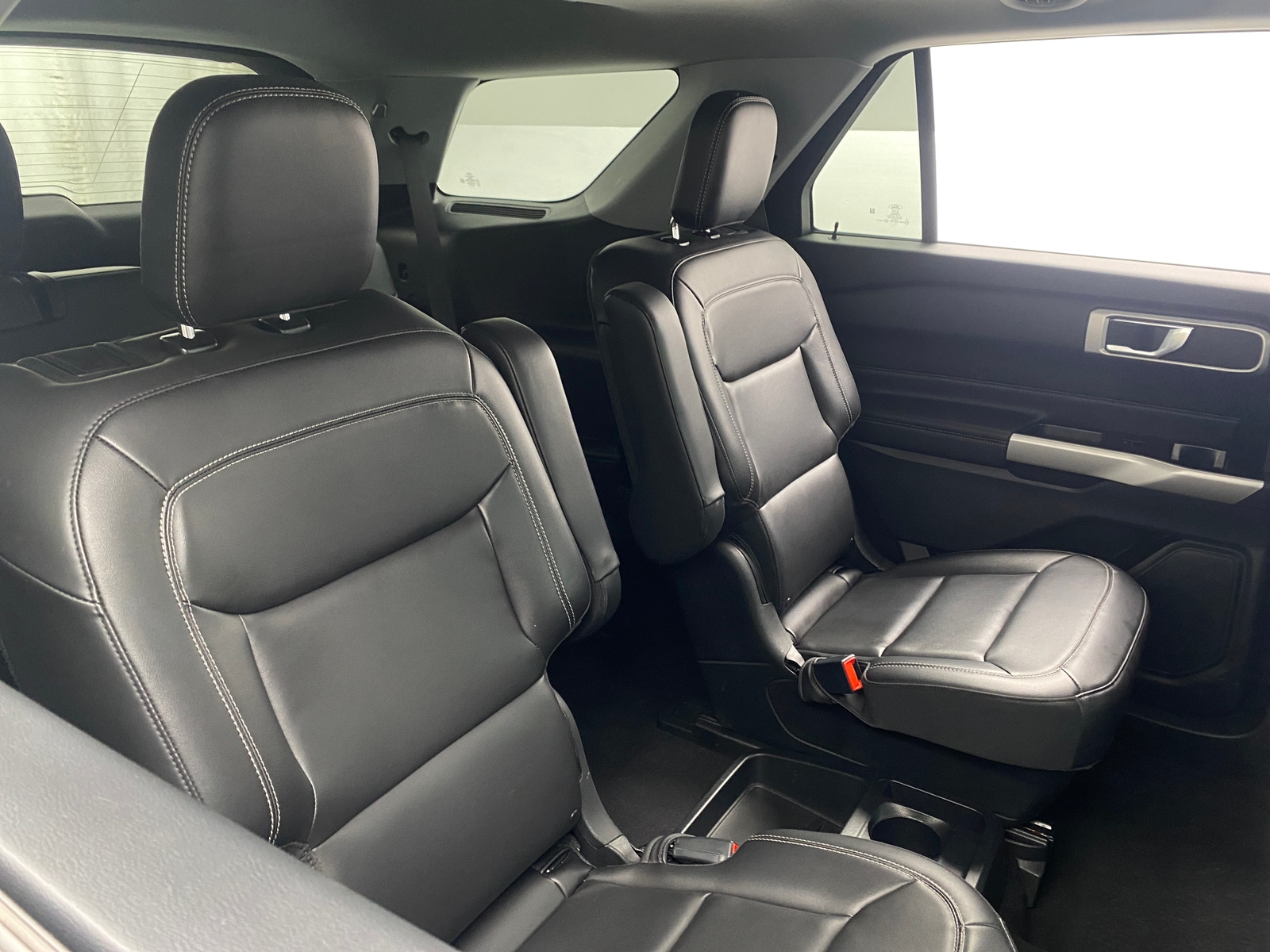 Thumbnail: 2021 Ford Explorer - 5