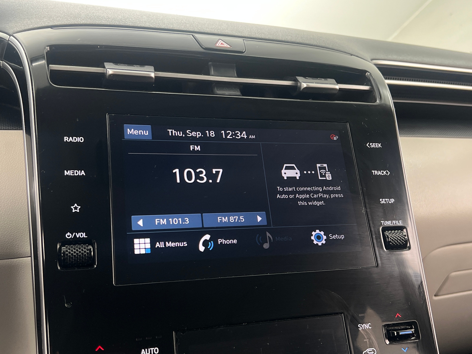Thumbnail: 2024 Hyundai Tucson - 4