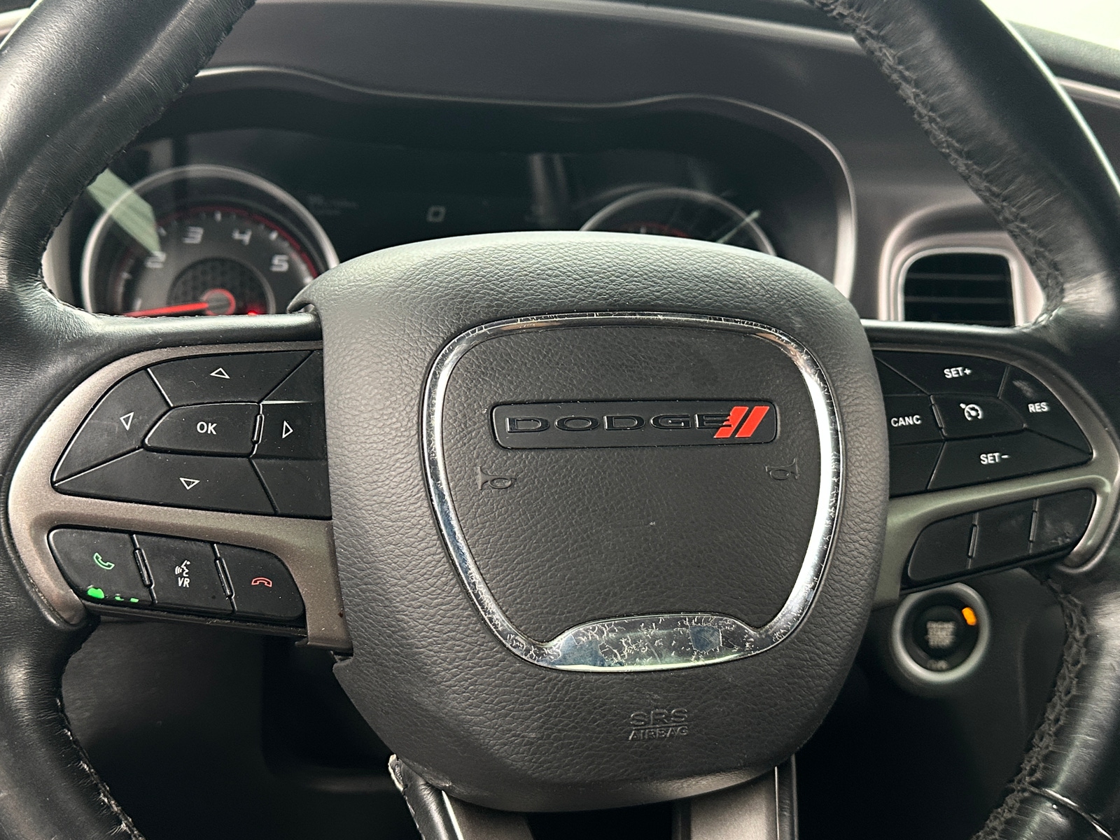 Thumbnail: 2019 Dodge Charger - 4