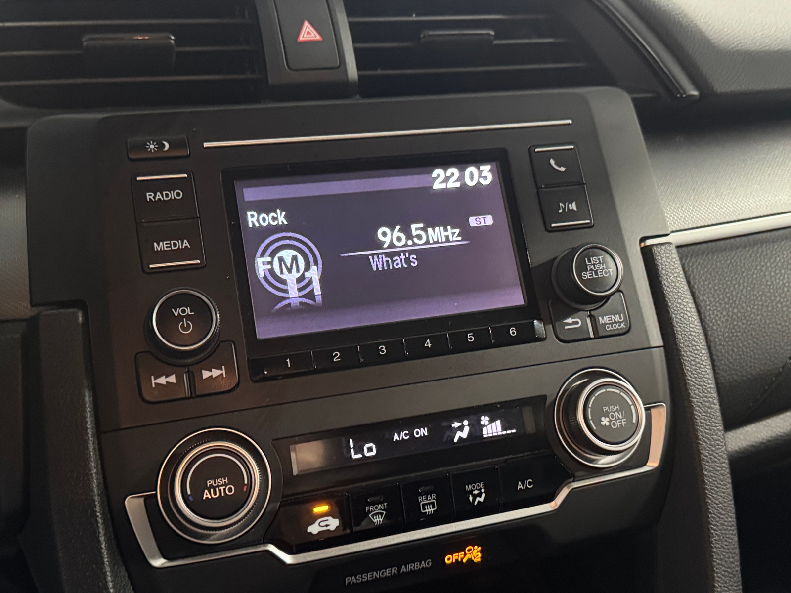 Thumbnail: 2016 Honda Civic - 4