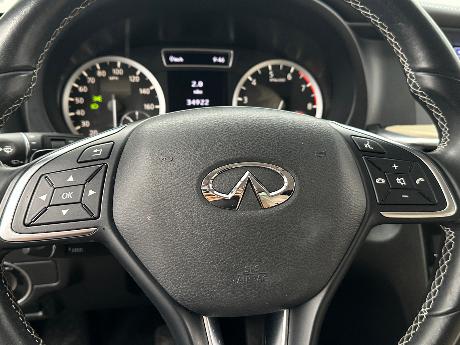Thumbnail: 2018 INFINITI QX30 - 4
