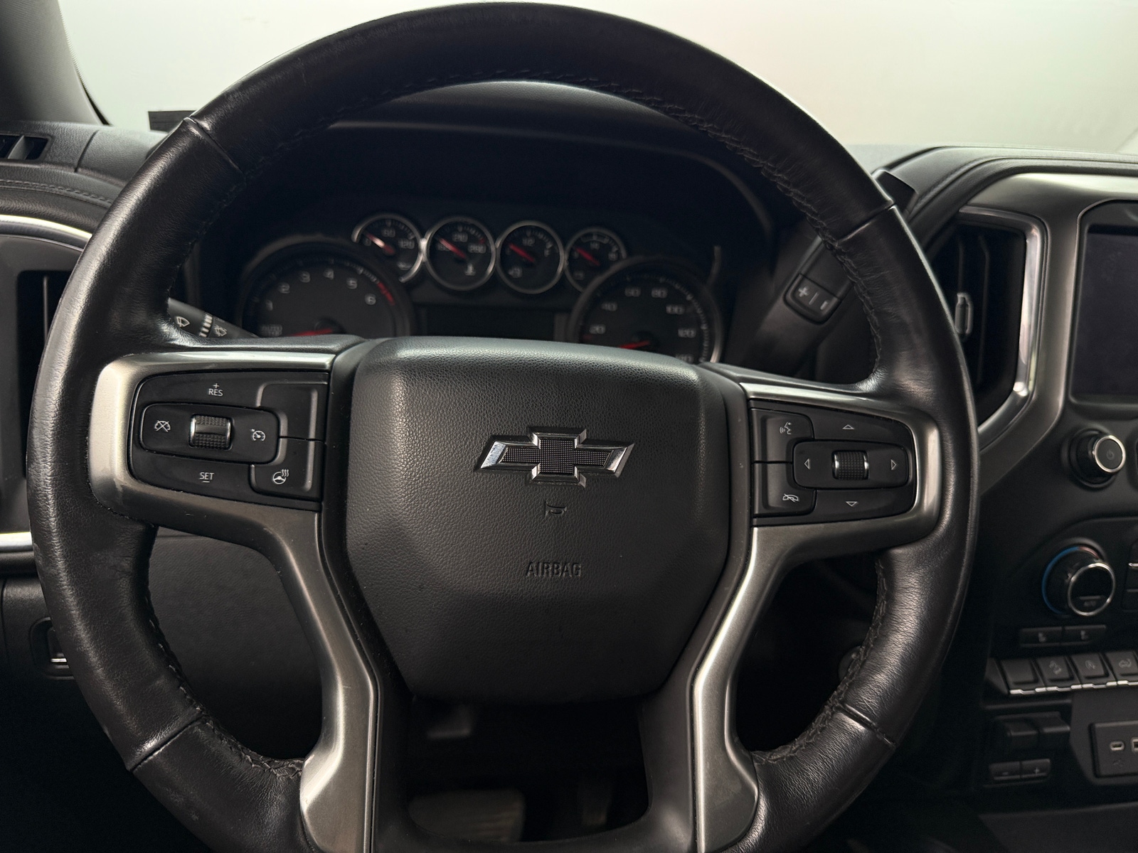 Thumbnail: 2021 Chevrolet Silverado 1500 - 5