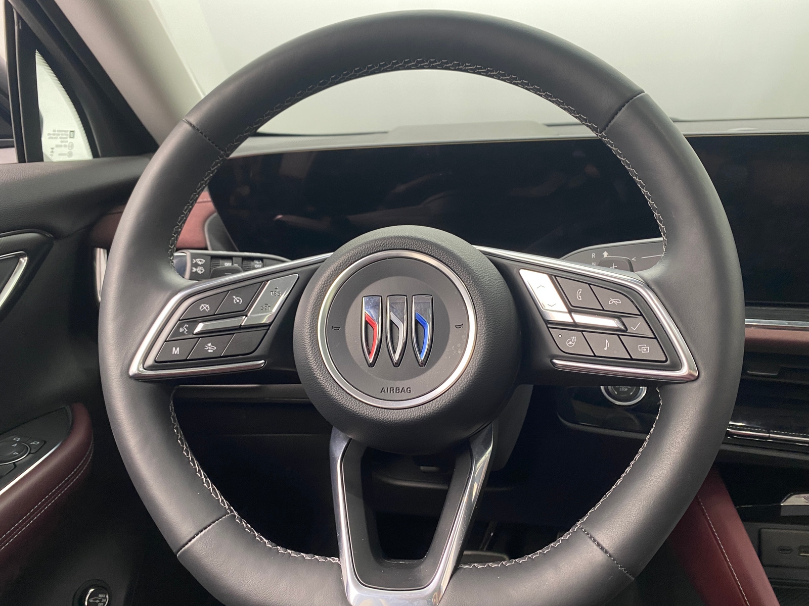 Thumbnail: 2025 Buick Envision - 4