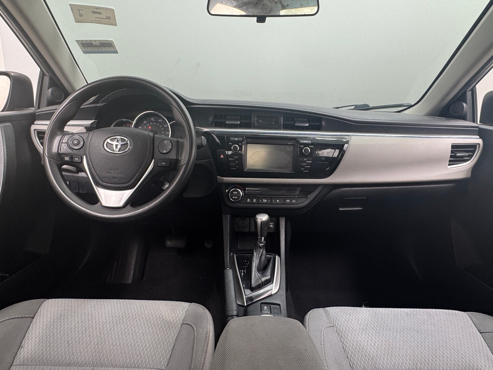 Thumbnail: 2016 Toyota Corolla - 3