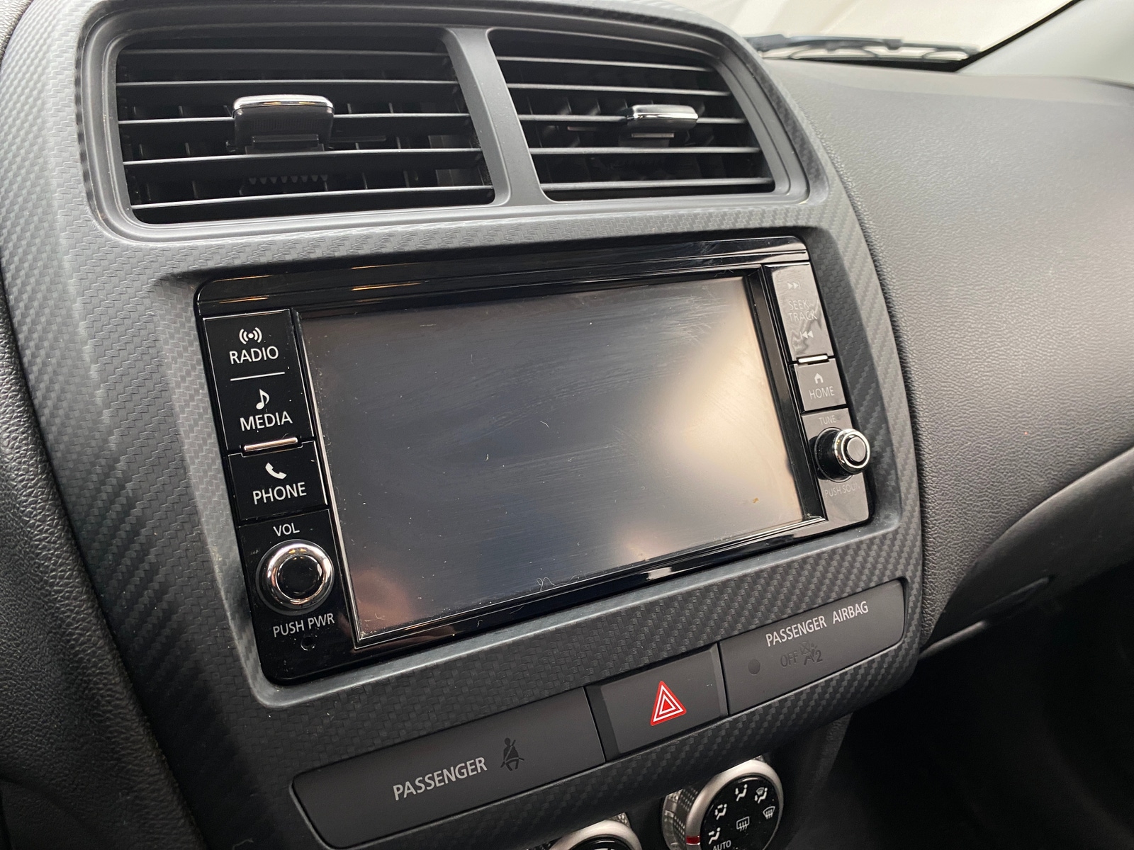 Thumbnail: 2024 Mitsubishi Outlander Sport - 4