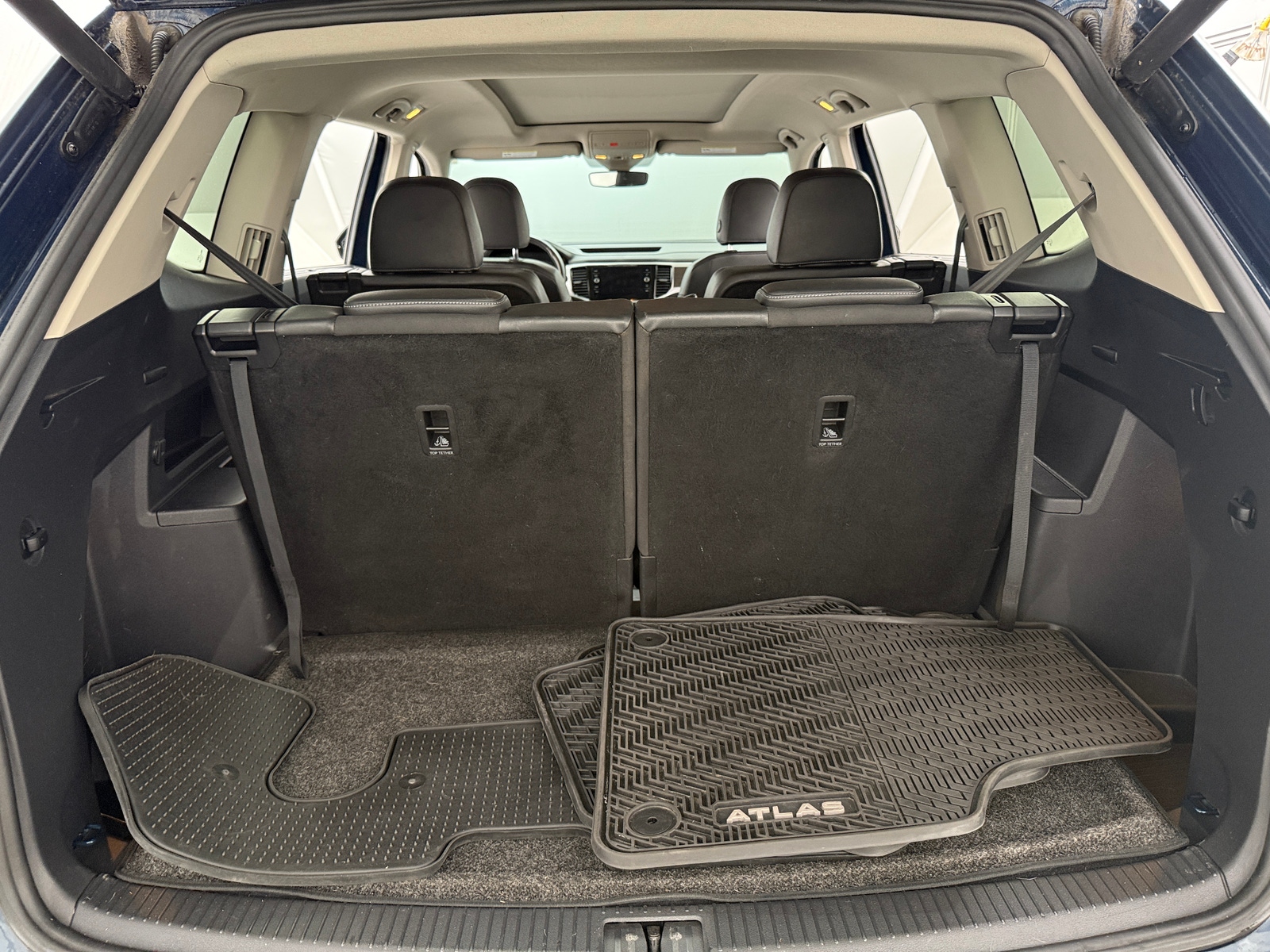 Thumbnail: 2019 Volkswagen Atlas - 6