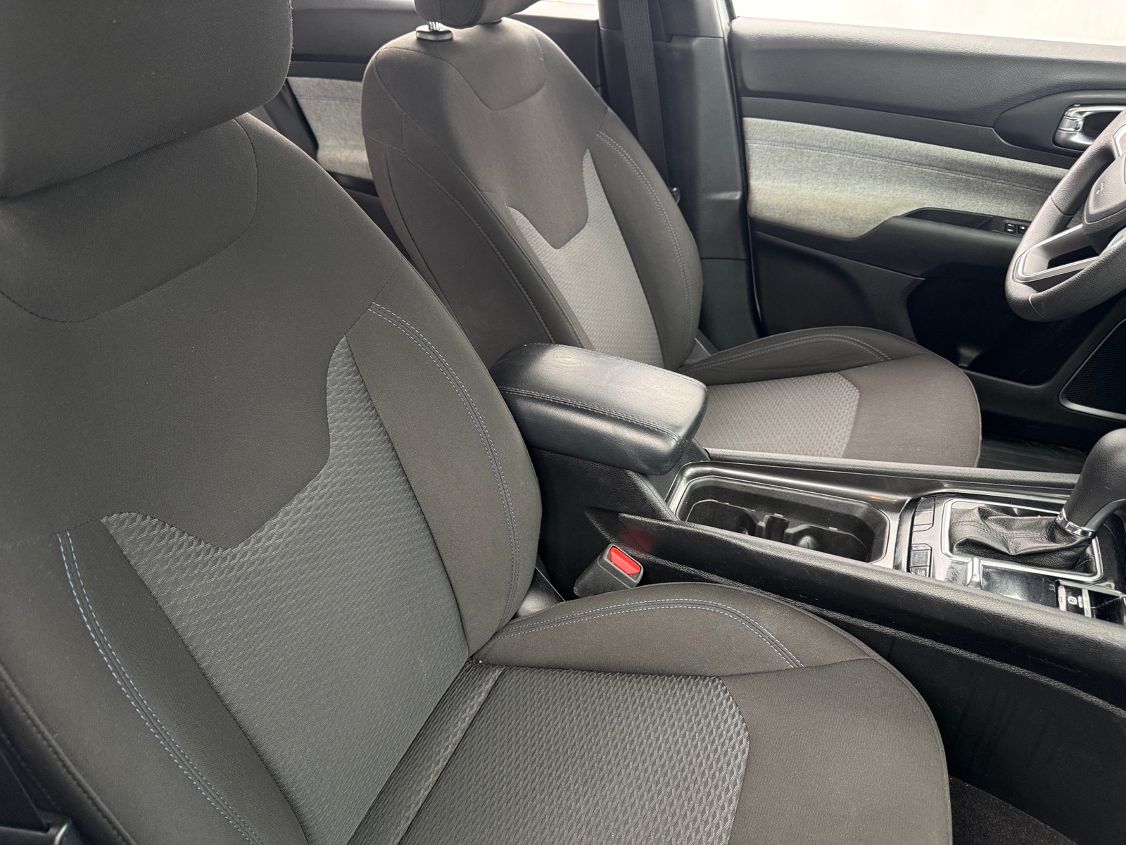 Thumbnail: 2023 Jeep Compass - 2