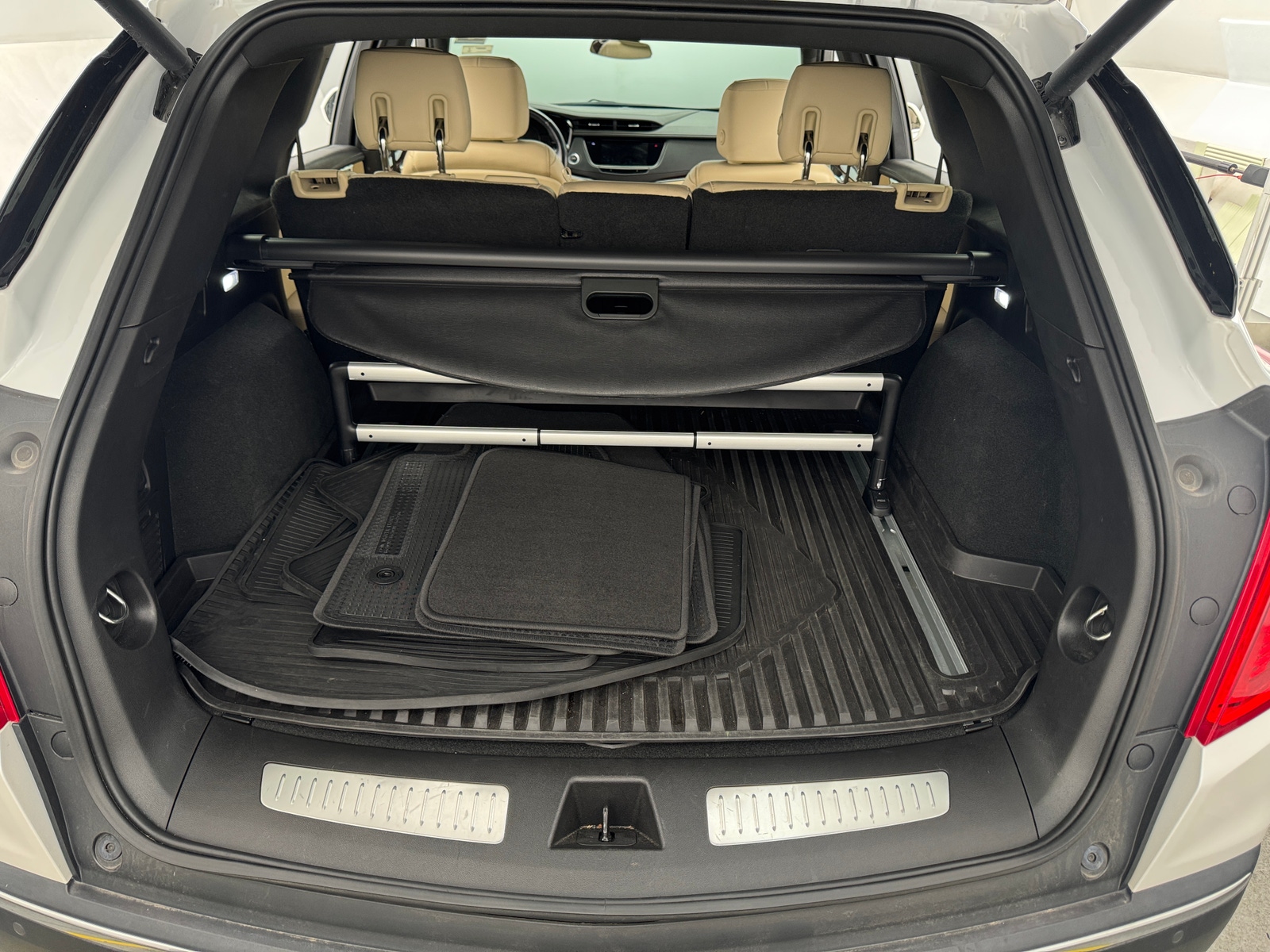Thumbnail: 2019 Cadillac XT5 - 6