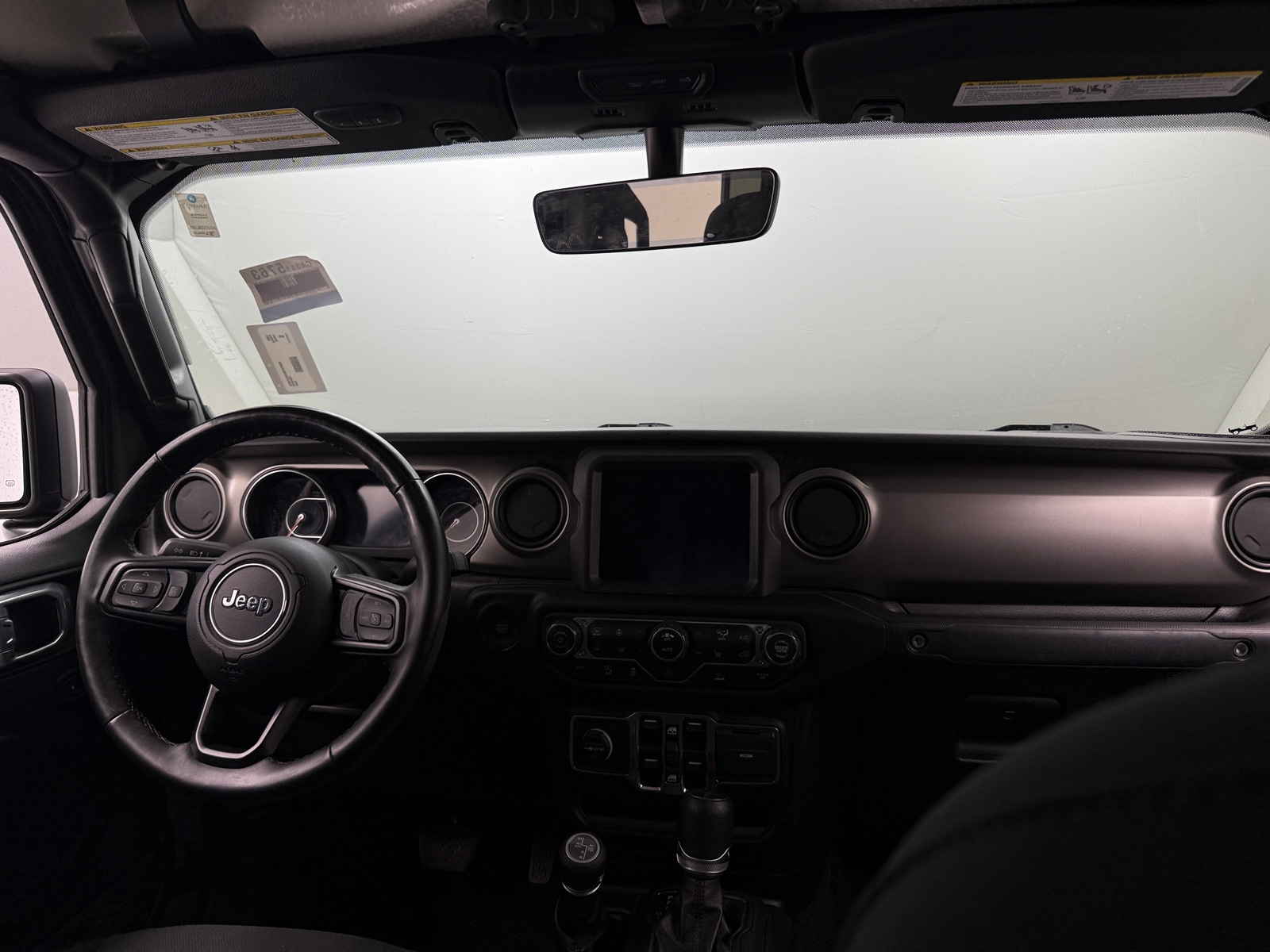 Thumbnail: 2021 Jeep Gladiator - 3