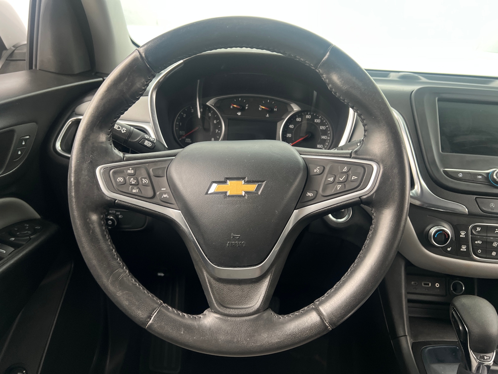 Thumbnail: 2022 Chevrolet Equinox - 5