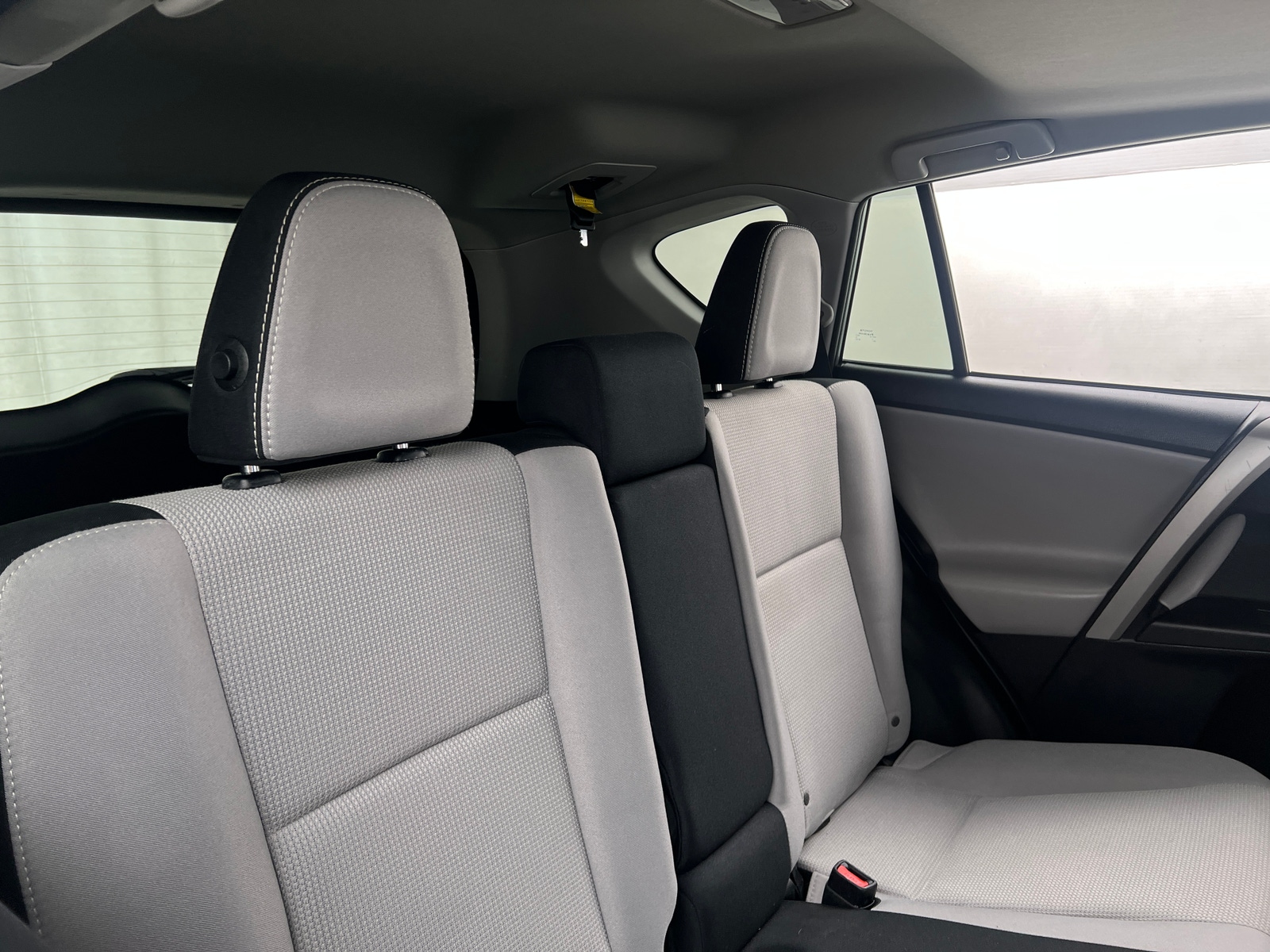 Thumbnail: 2016 Toyota RAV4 - 6
