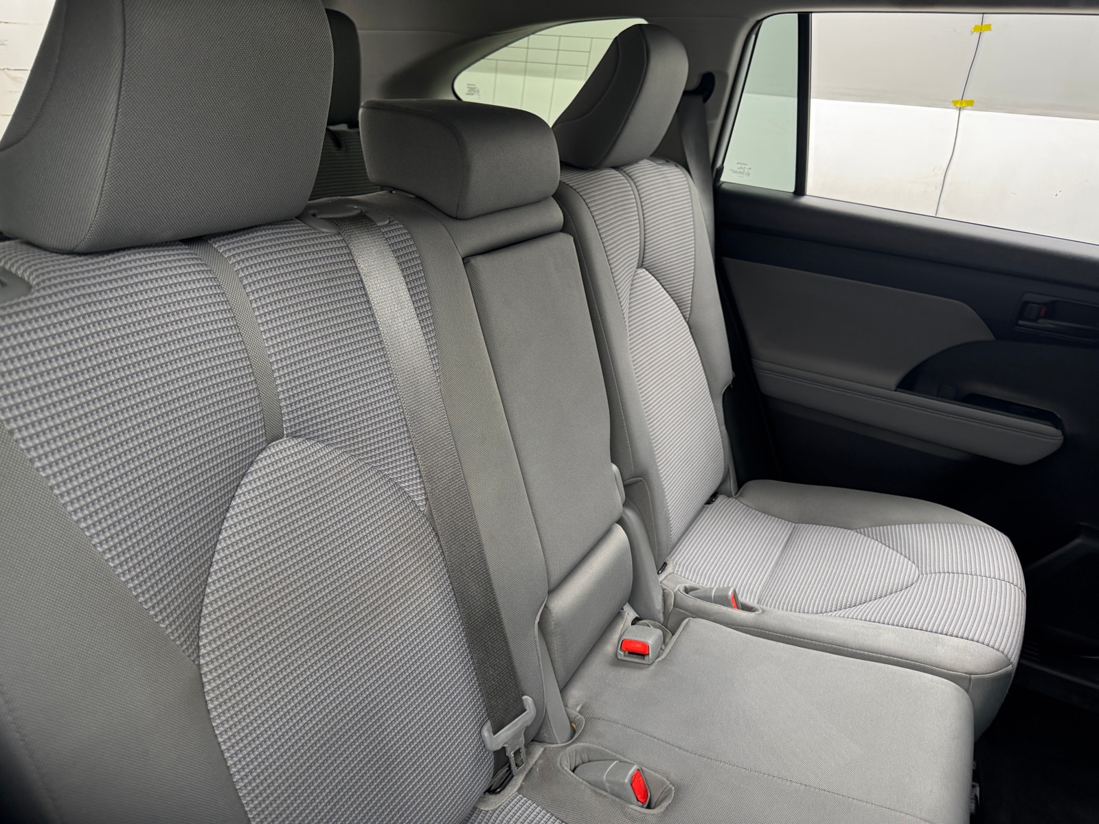 Thumbnail: 2020 Toyota Highlander - 6