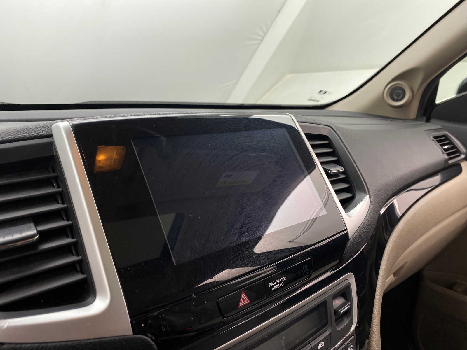 Thumbnail: 2018 Honda Pilot - 3