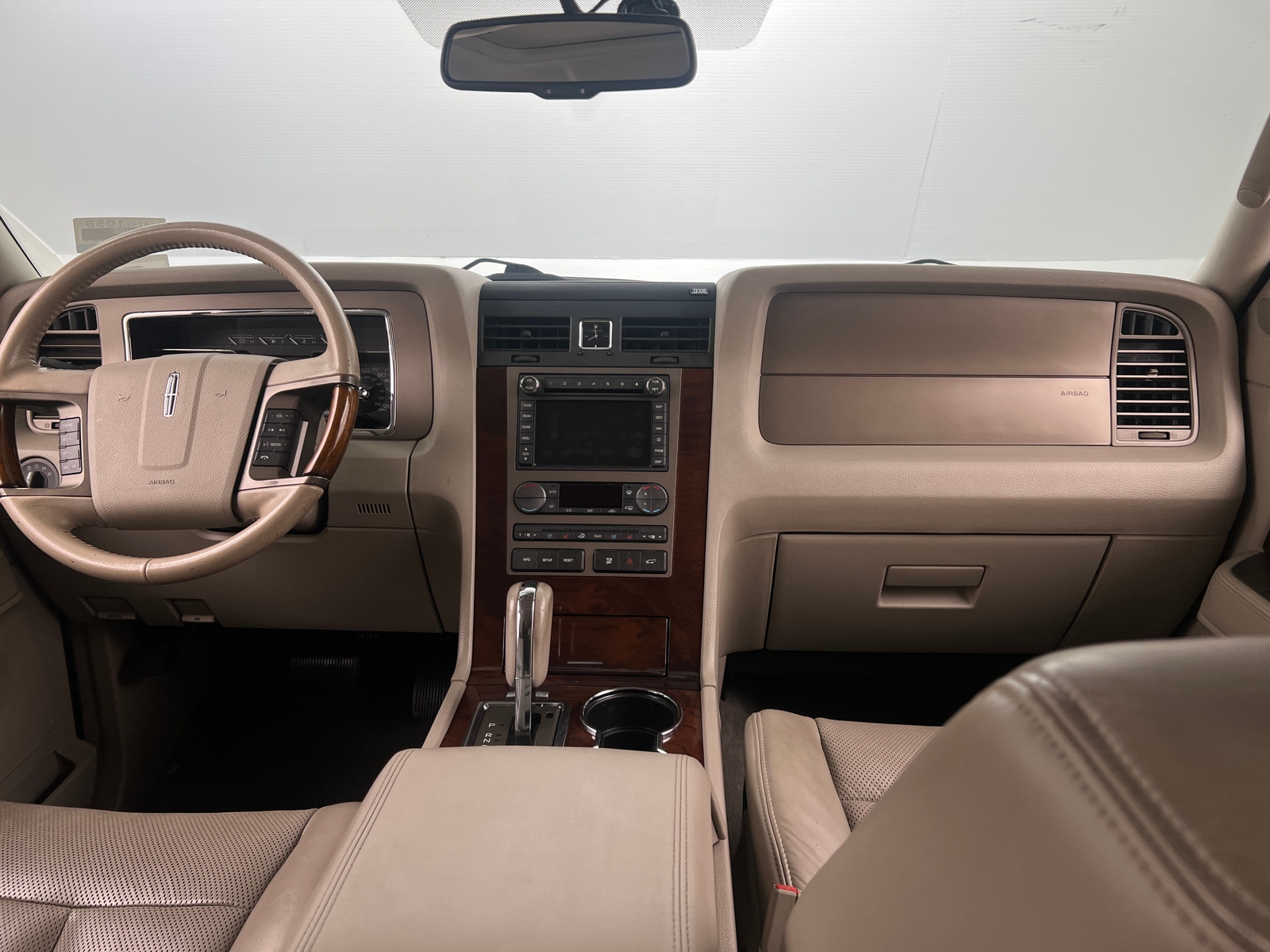 Thumbnail: 2014 Lincoln Navigator - 2