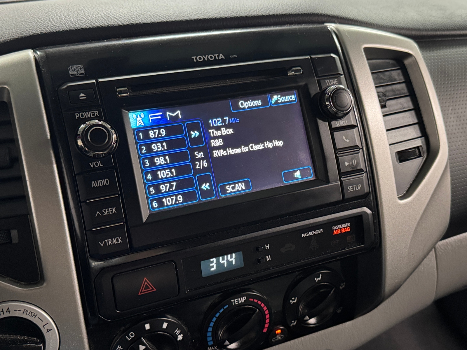 Thumbnail: 2013 Toyota Tacoma - 4