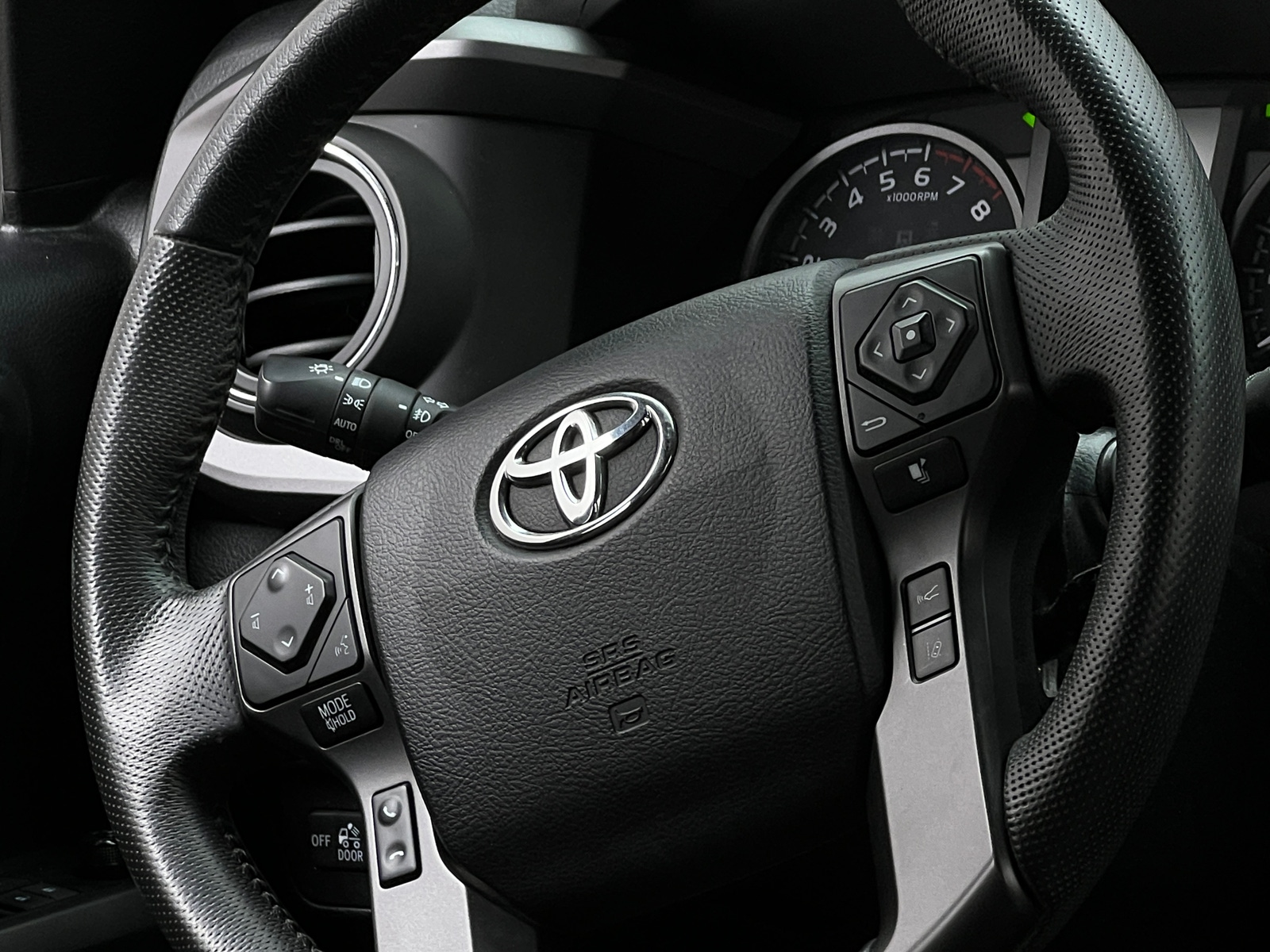 Thumbnail: 2021 Toyota Tacoma - 5