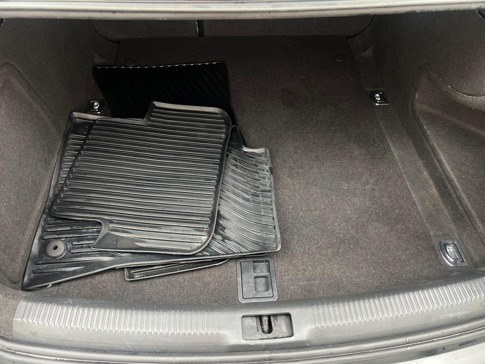 Thumbnail: 2016 Audi A4 - 6