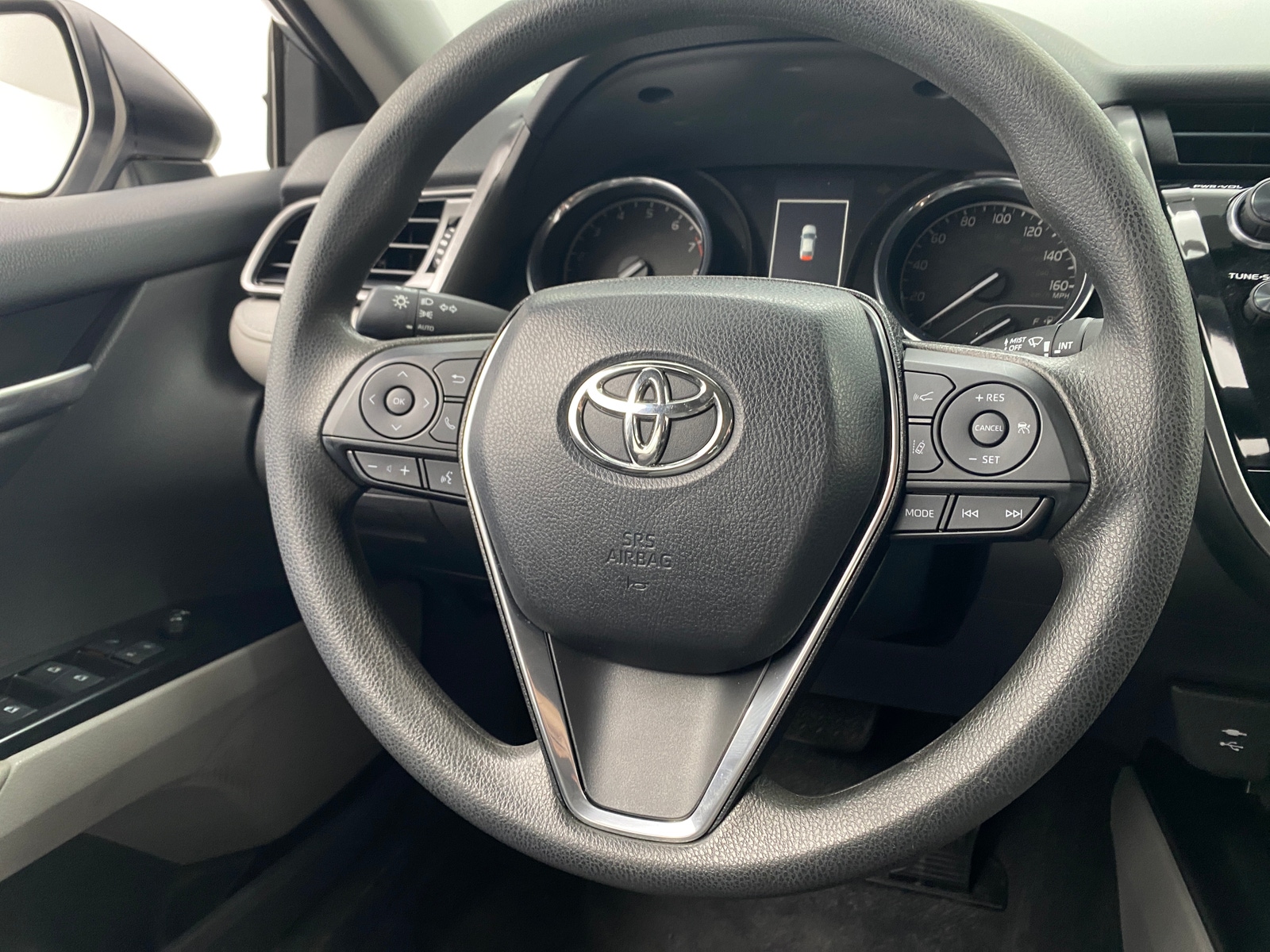 Thumbnail: 2019 Toyota Camry - 5