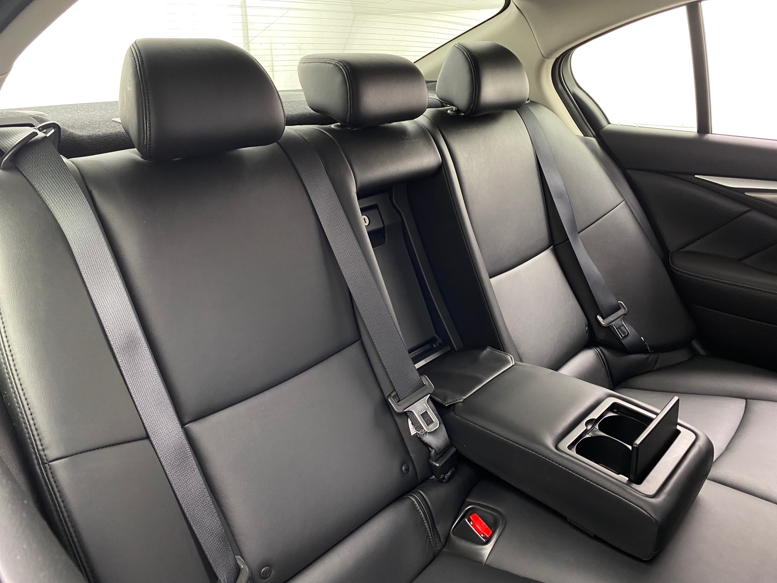 Thumbnail: 2015 INFINITI Q50 - 5