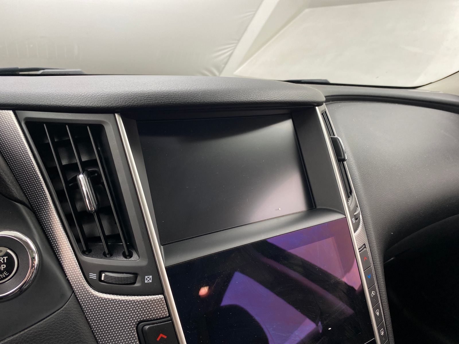 Thumbnail: 2015 INFINITI Q50 - 3