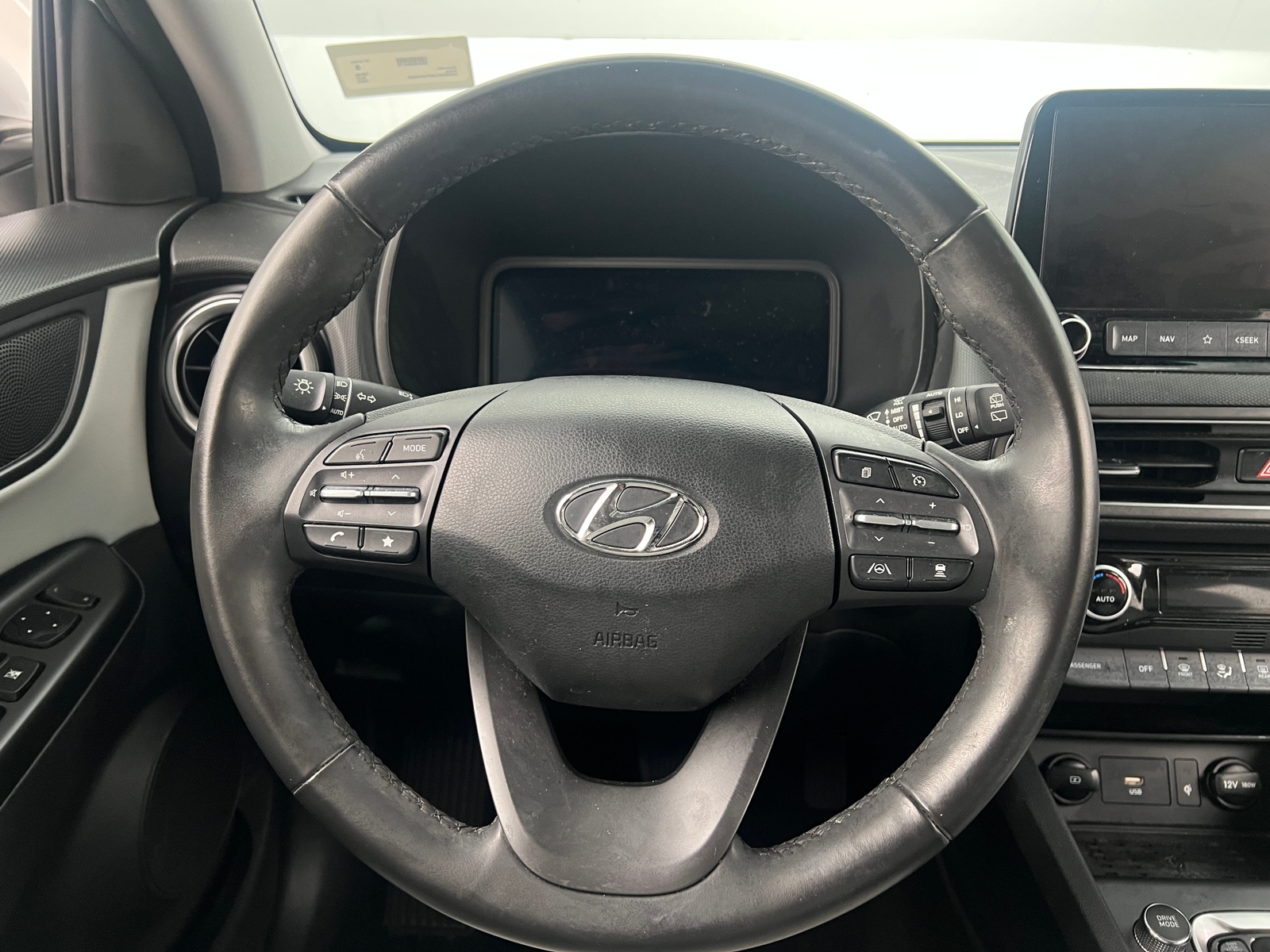 Thumbnail: 2023 Hyundai Kona - 4
