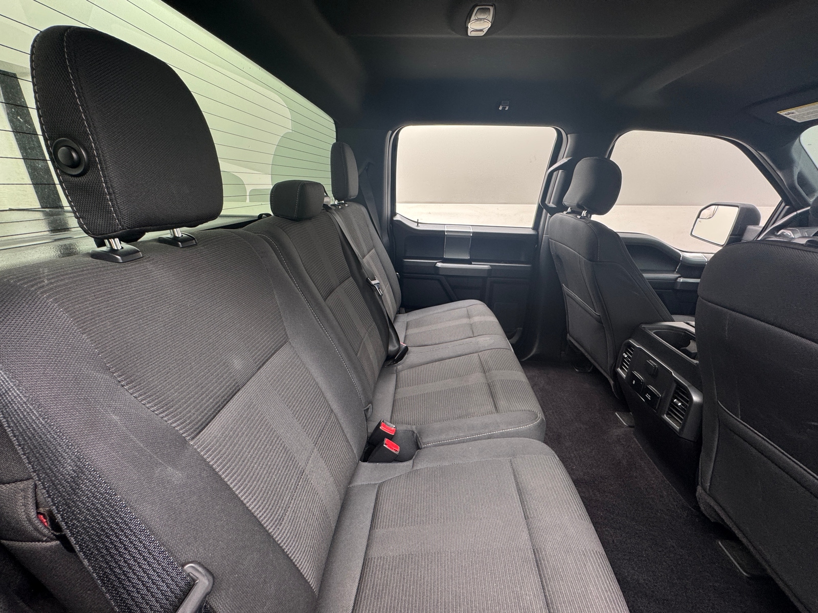Thumbnail: 2017 Ford Econoline - 6