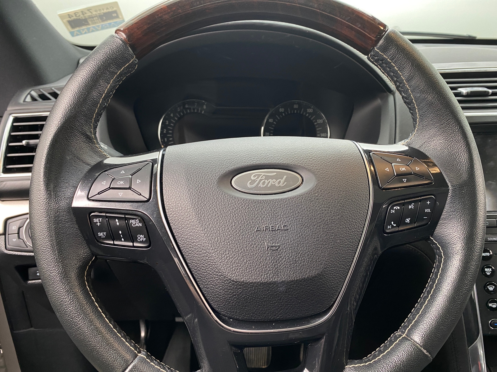 Thumbnail: 2018 Ford Explorer - 4