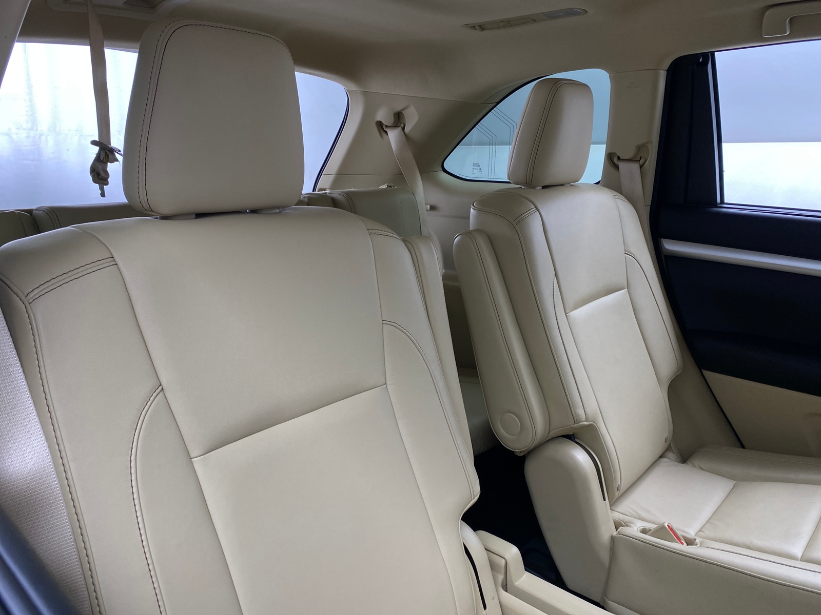 Thumbnail: 2015 Toyota Highlander - 5