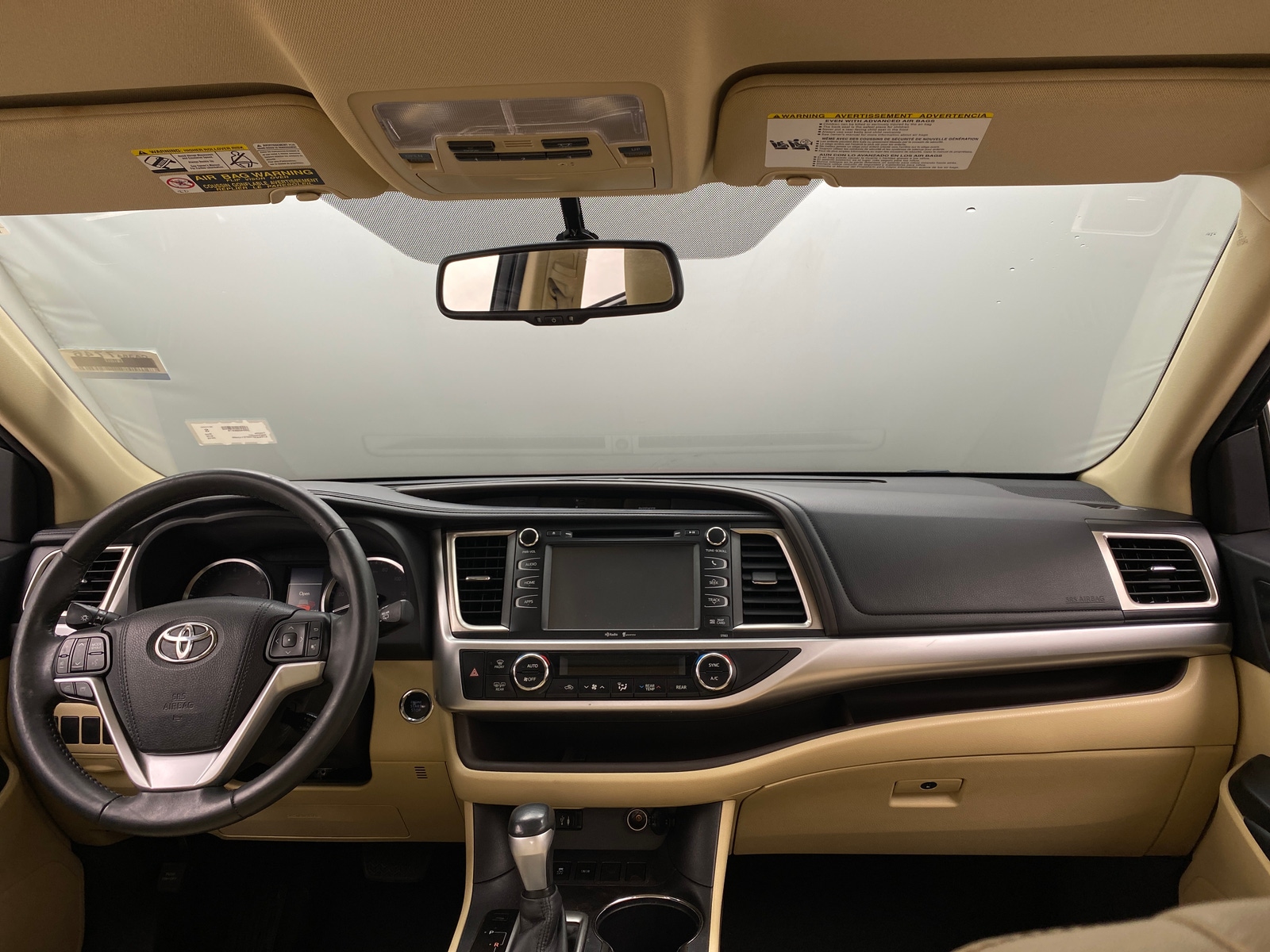 Thumbnail: 2015 Toyota Highlander - 2