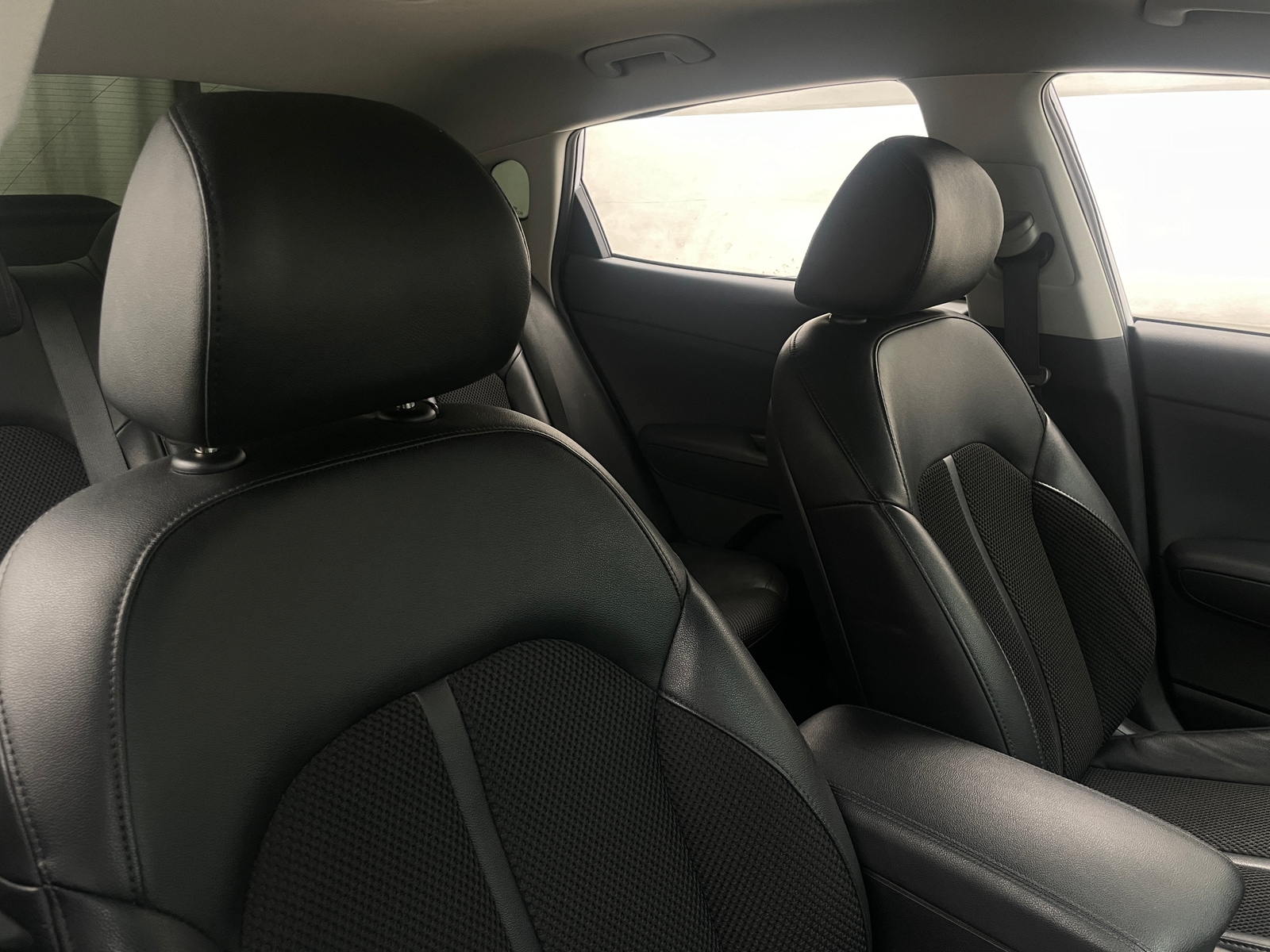 Thumbnail: 2019 Kia Optima - 2
