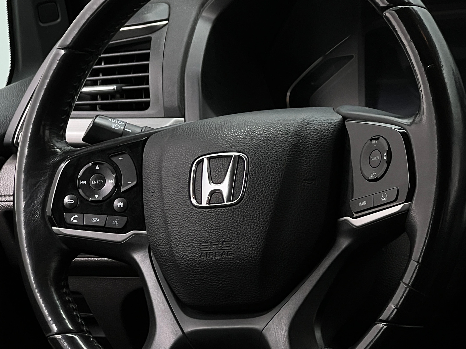 Thumbnail: 2018 Honda Odyssey - 4