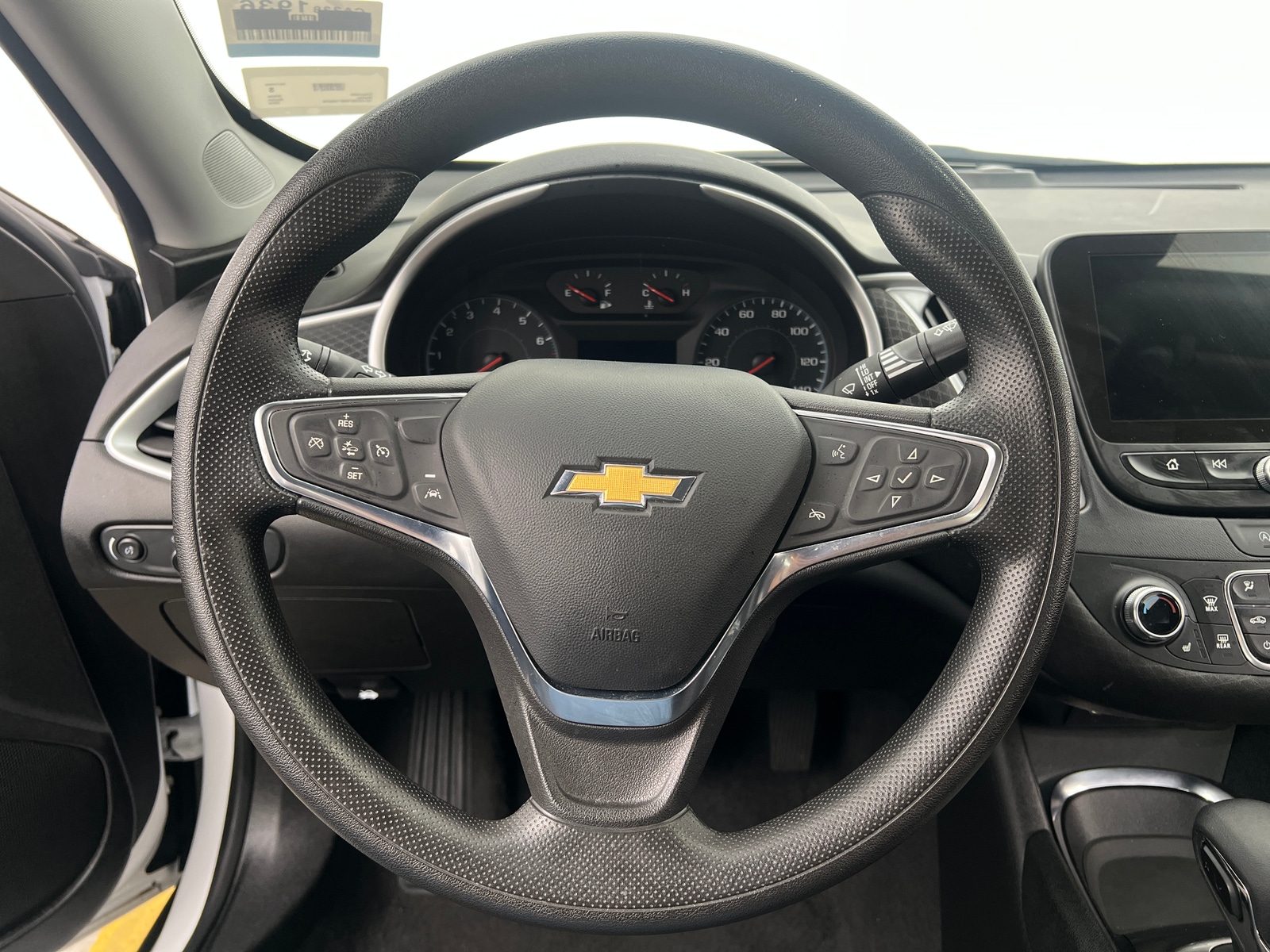Thumbnail: 2024 Chevrolet Malibu - 5
