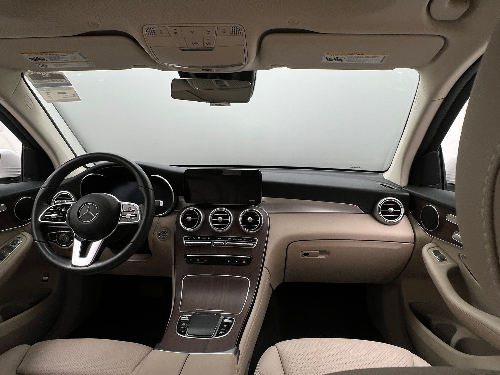 Thumbnail: 2022 Mercedes-Benz GLC - 2