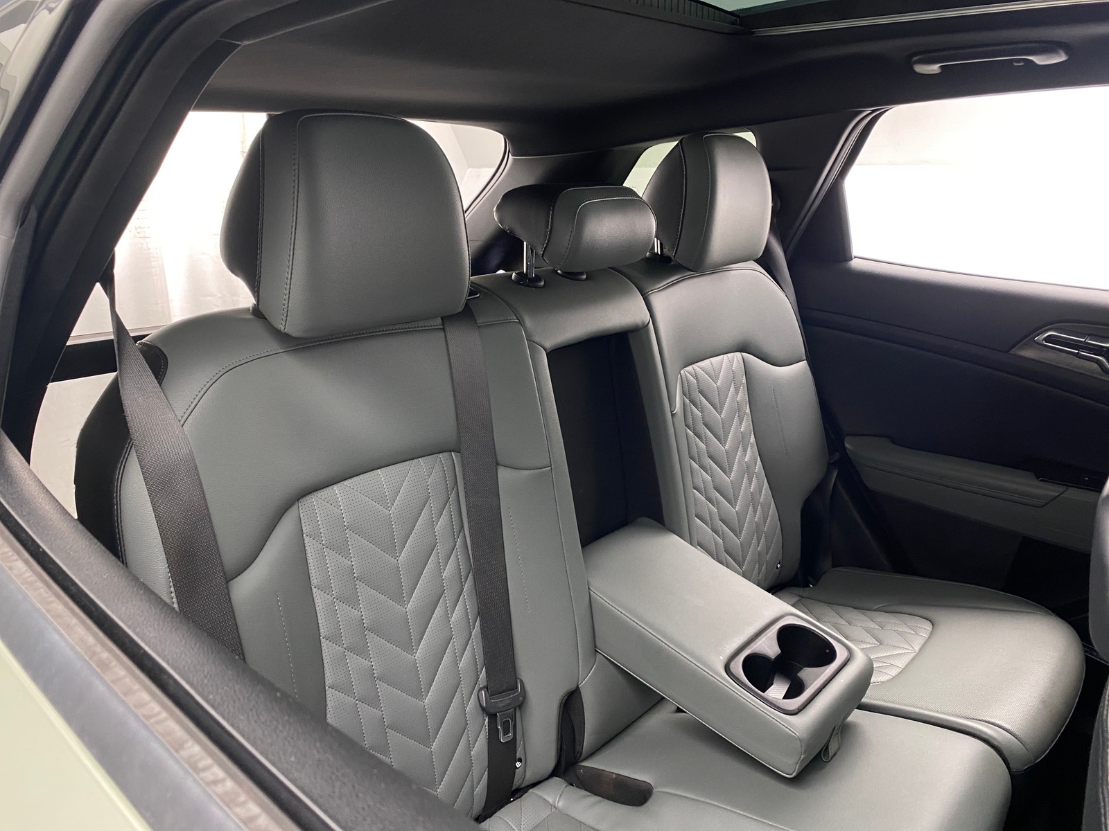 Thumbnail: 2023 Kia Sportage - 5