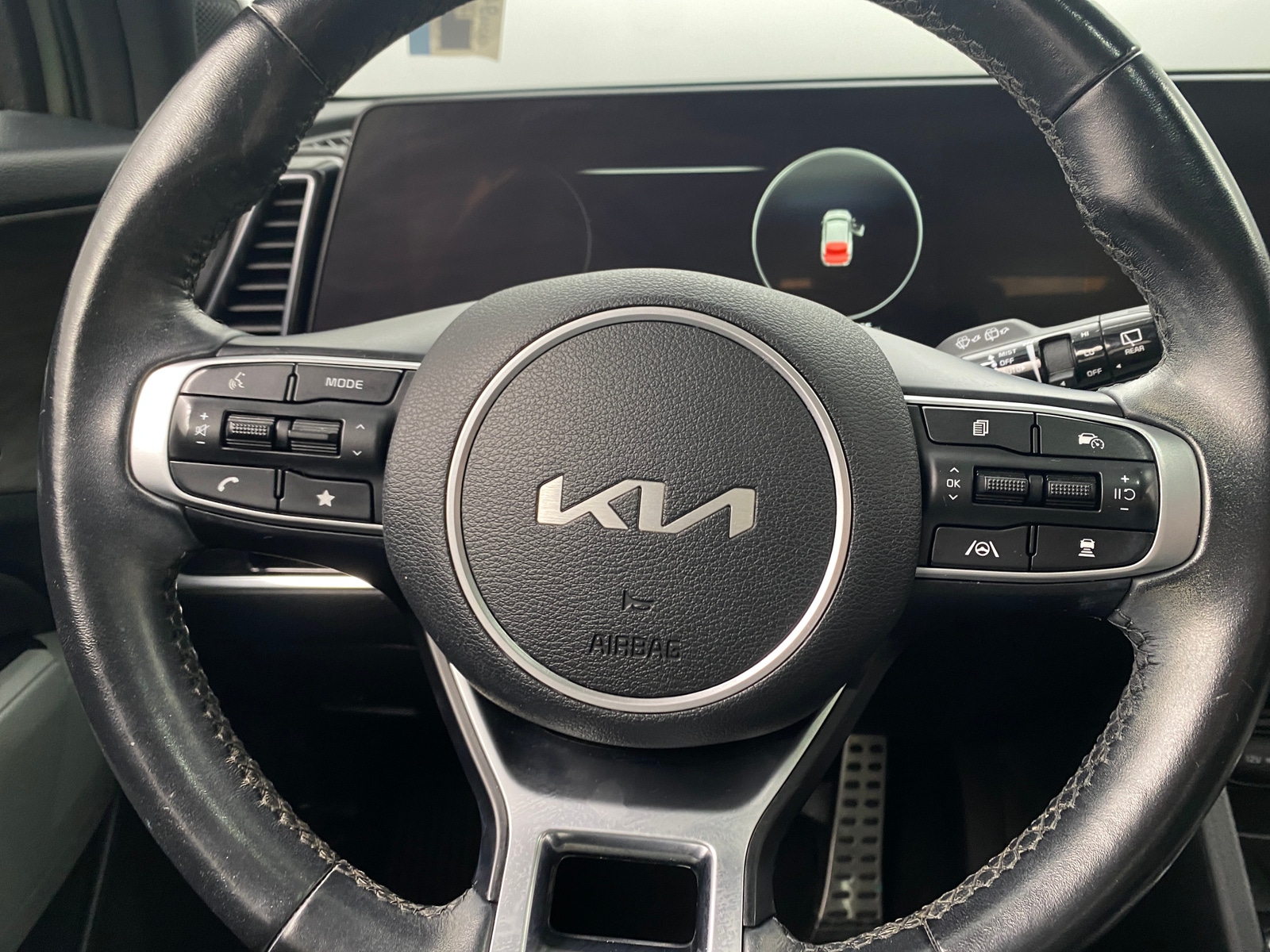 Thumbnail: 2023 Kia Sportage - 4
