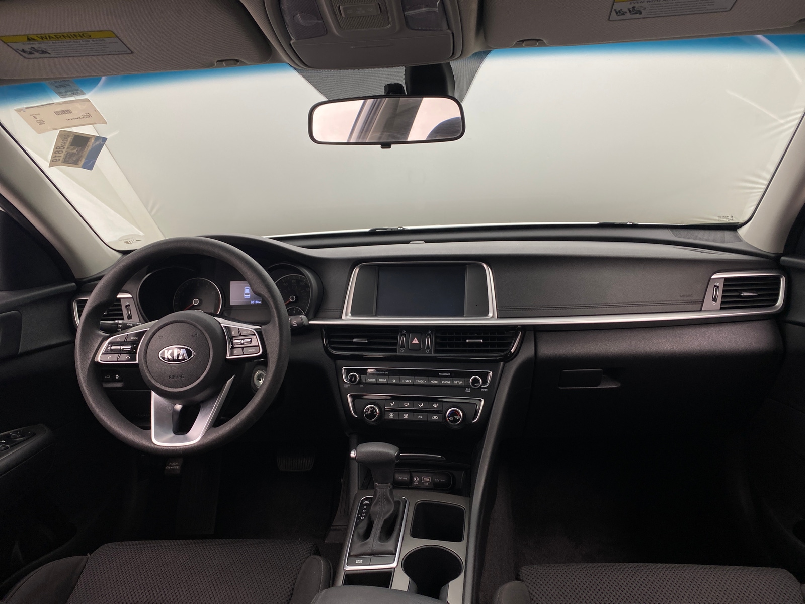 Thumbnail: 2020 Kia Optima - 3