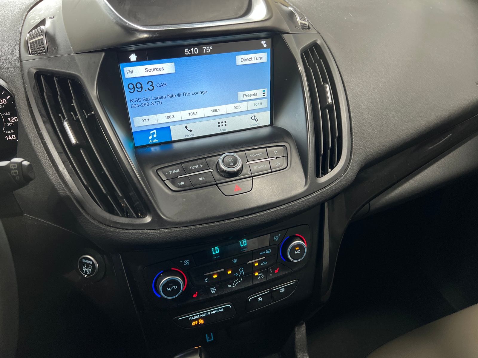 Thumbnail: 2019 Ford Escape - 3