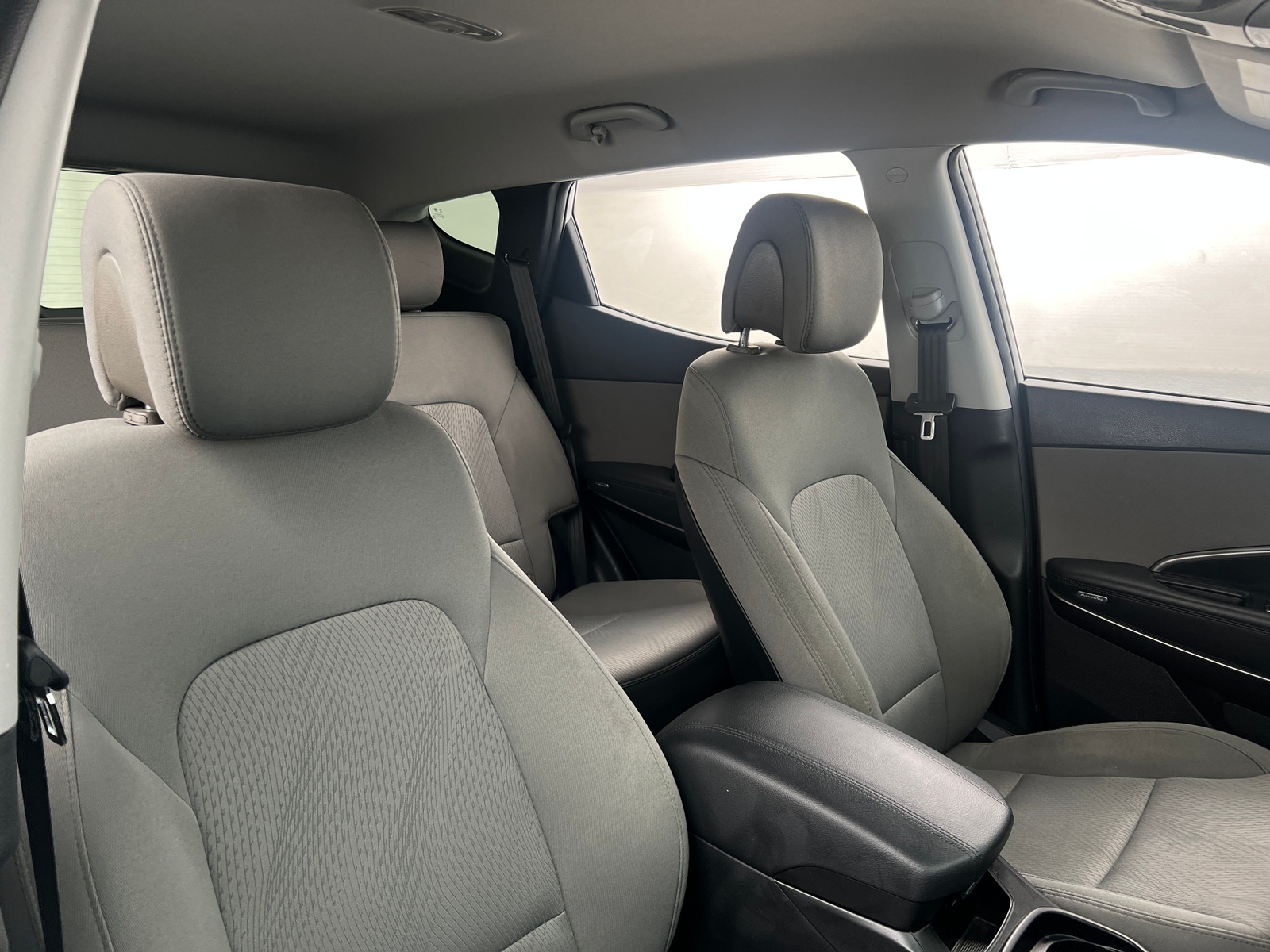 Thumbnail: 2018 Hyundai Santa Fe - 2