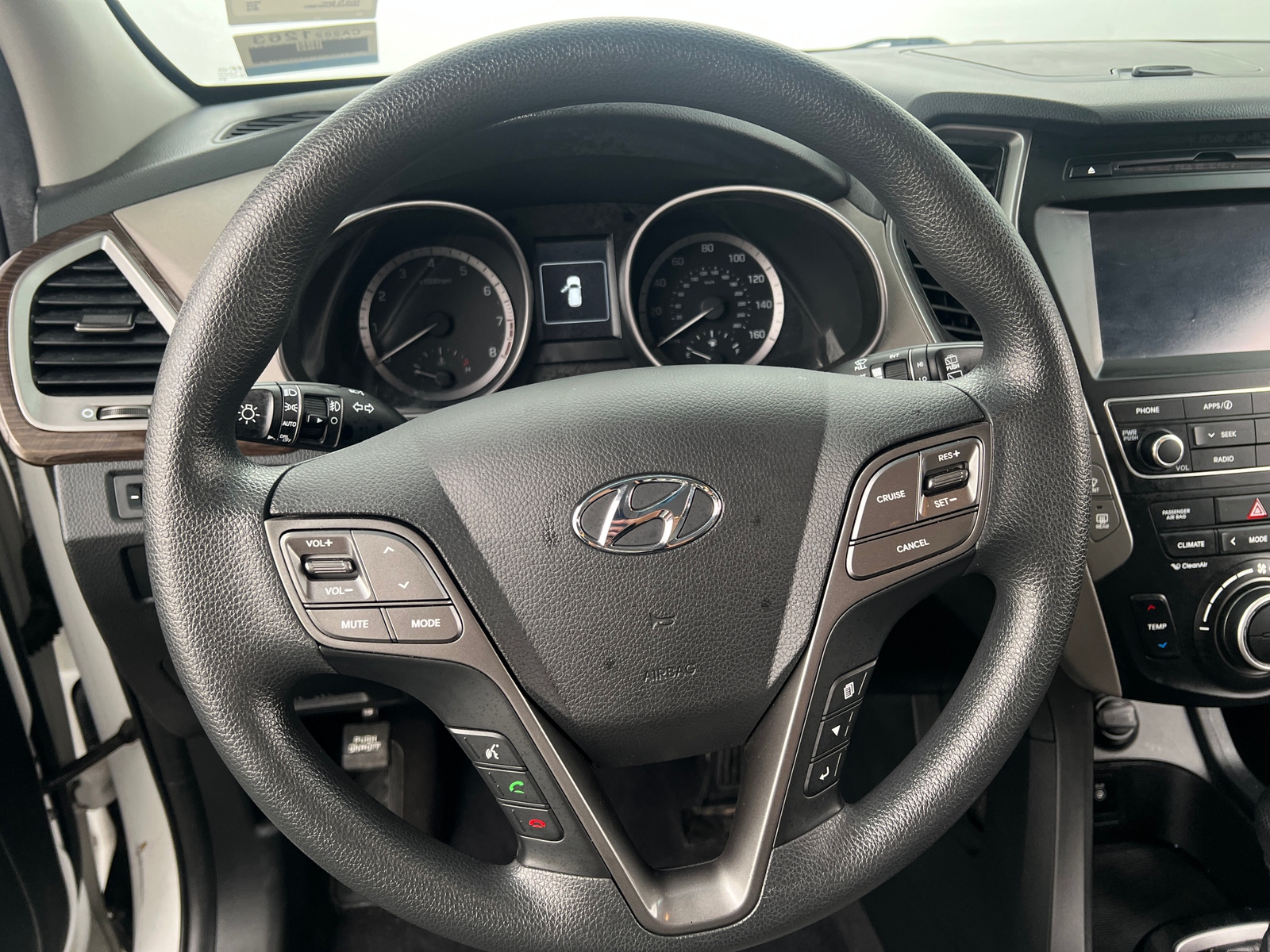 Thumbnail: 2018 Hyundai Santa Fe - 5