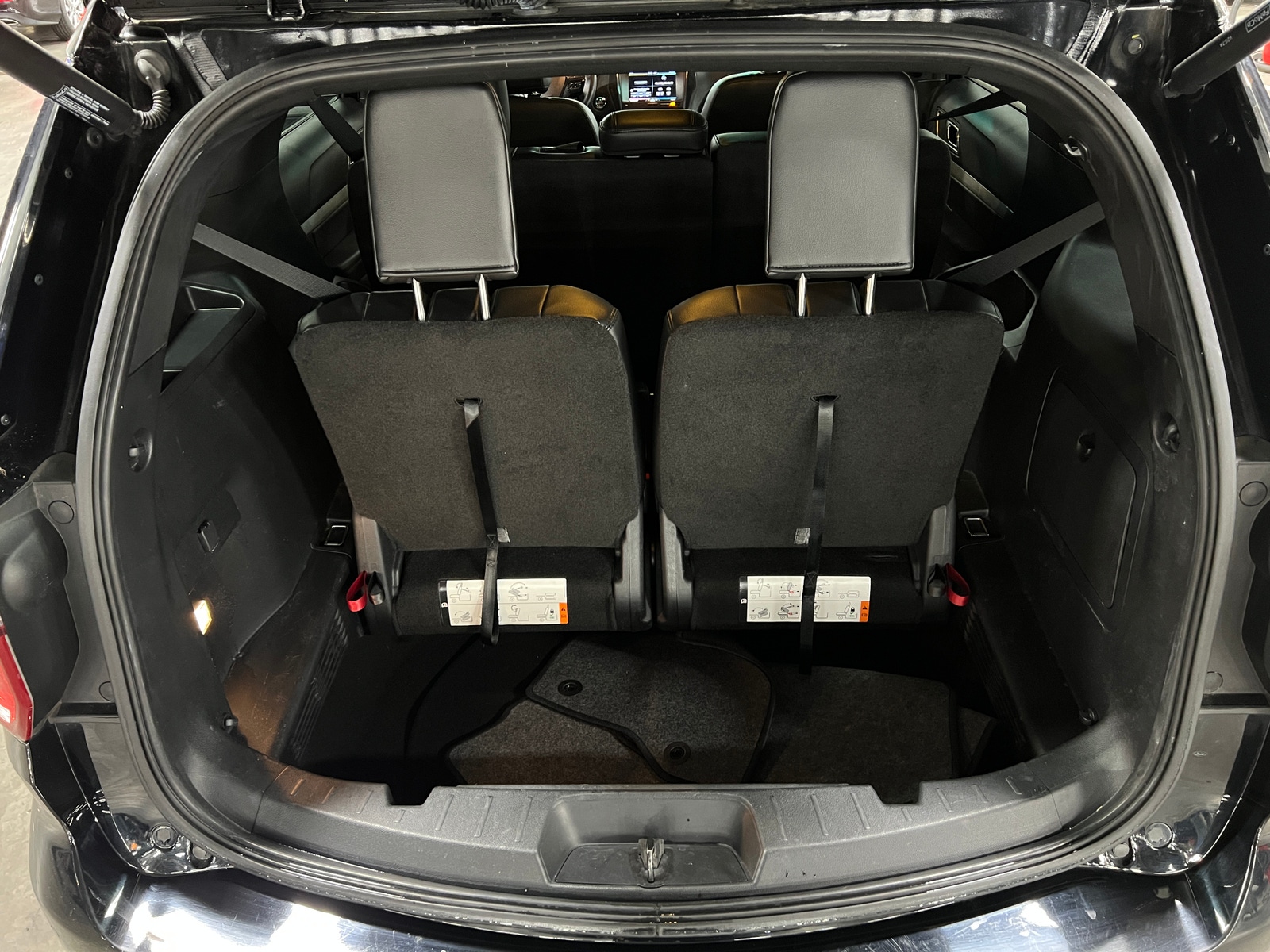 Thumbnail: 2016 Ford Explorer - 6
