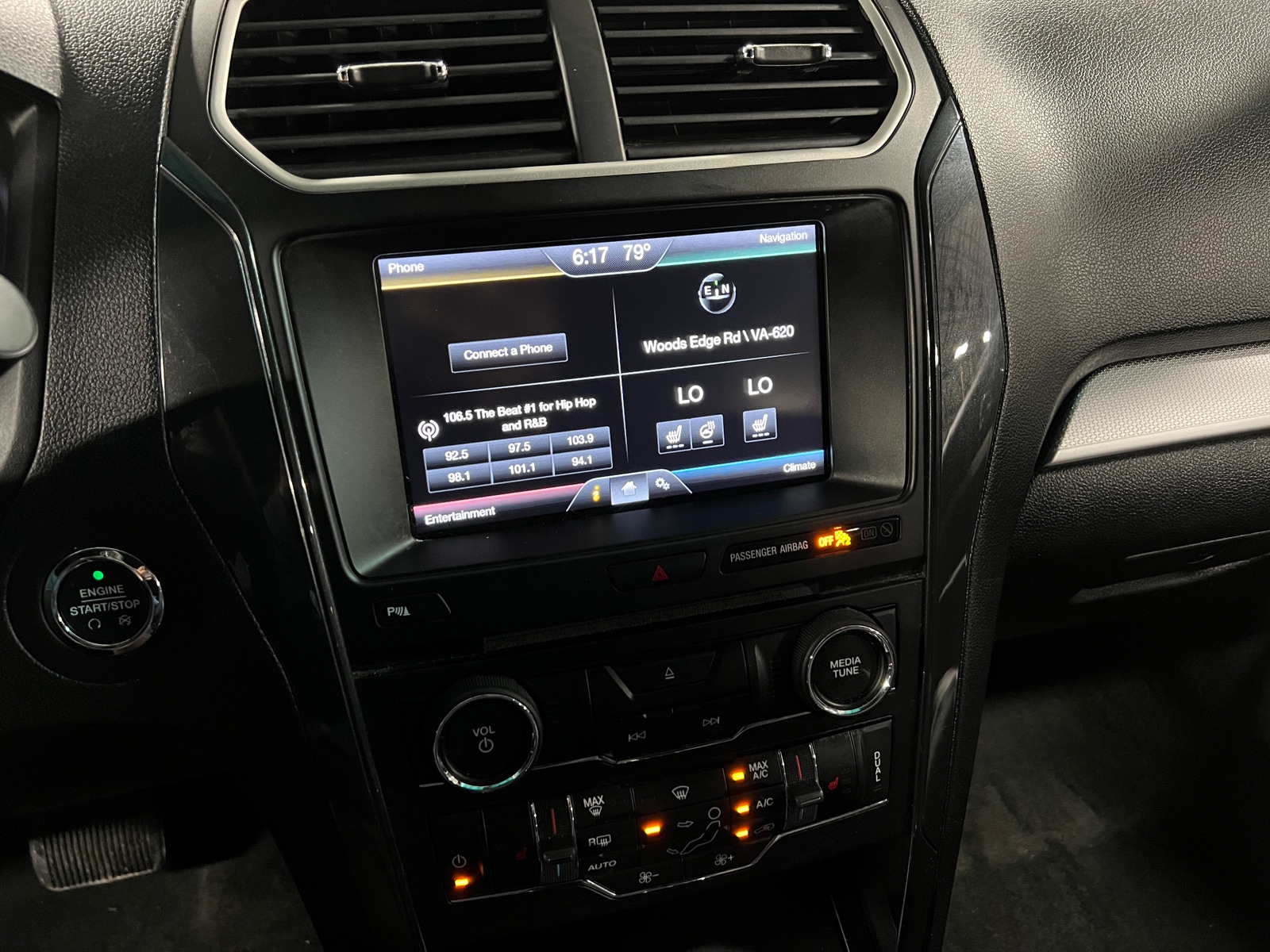 Thumbnail: 2016 Ford Explorer - 3
