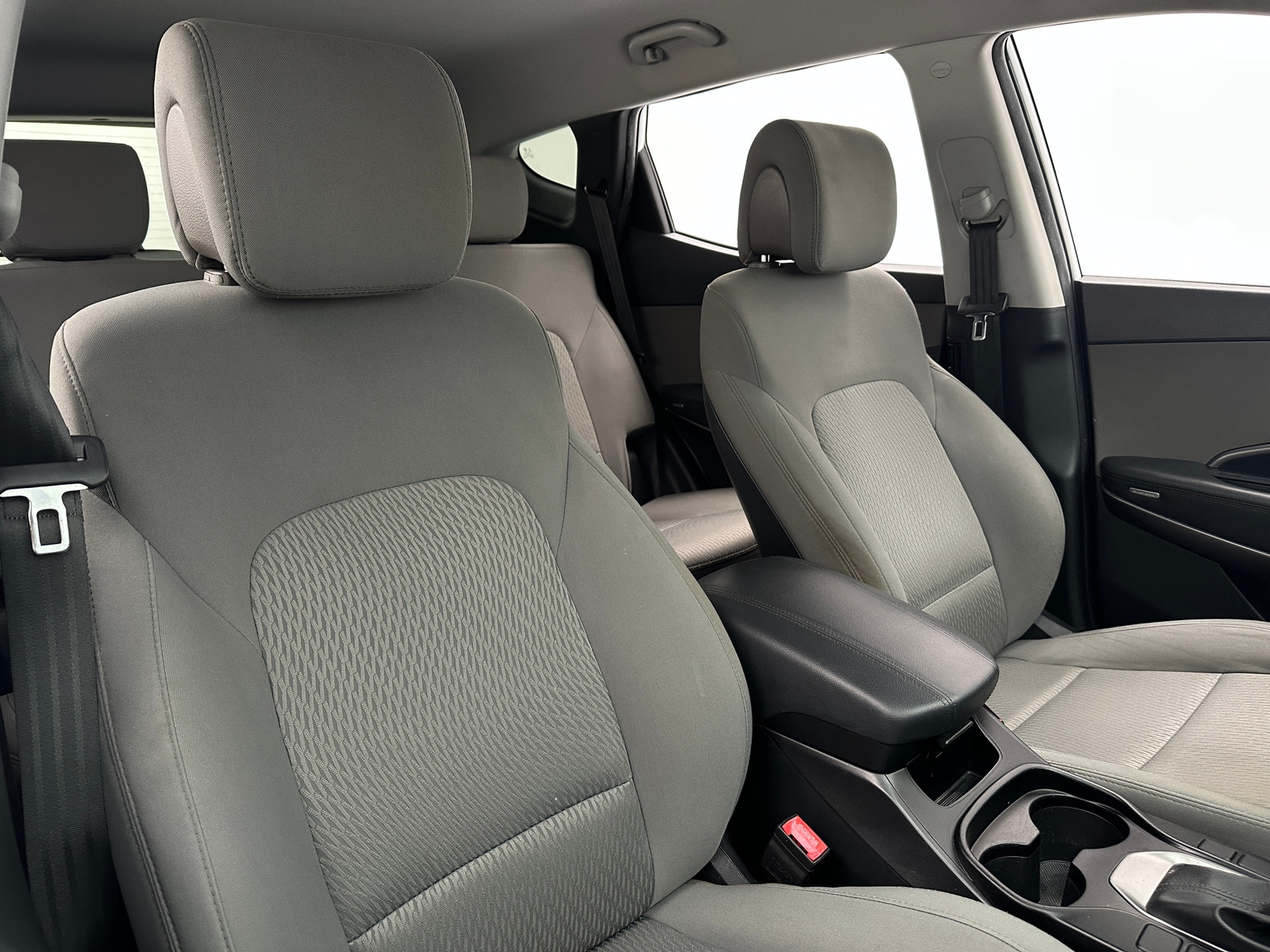 Thumbnail: 2018 Hyundai Santa Fe - 2